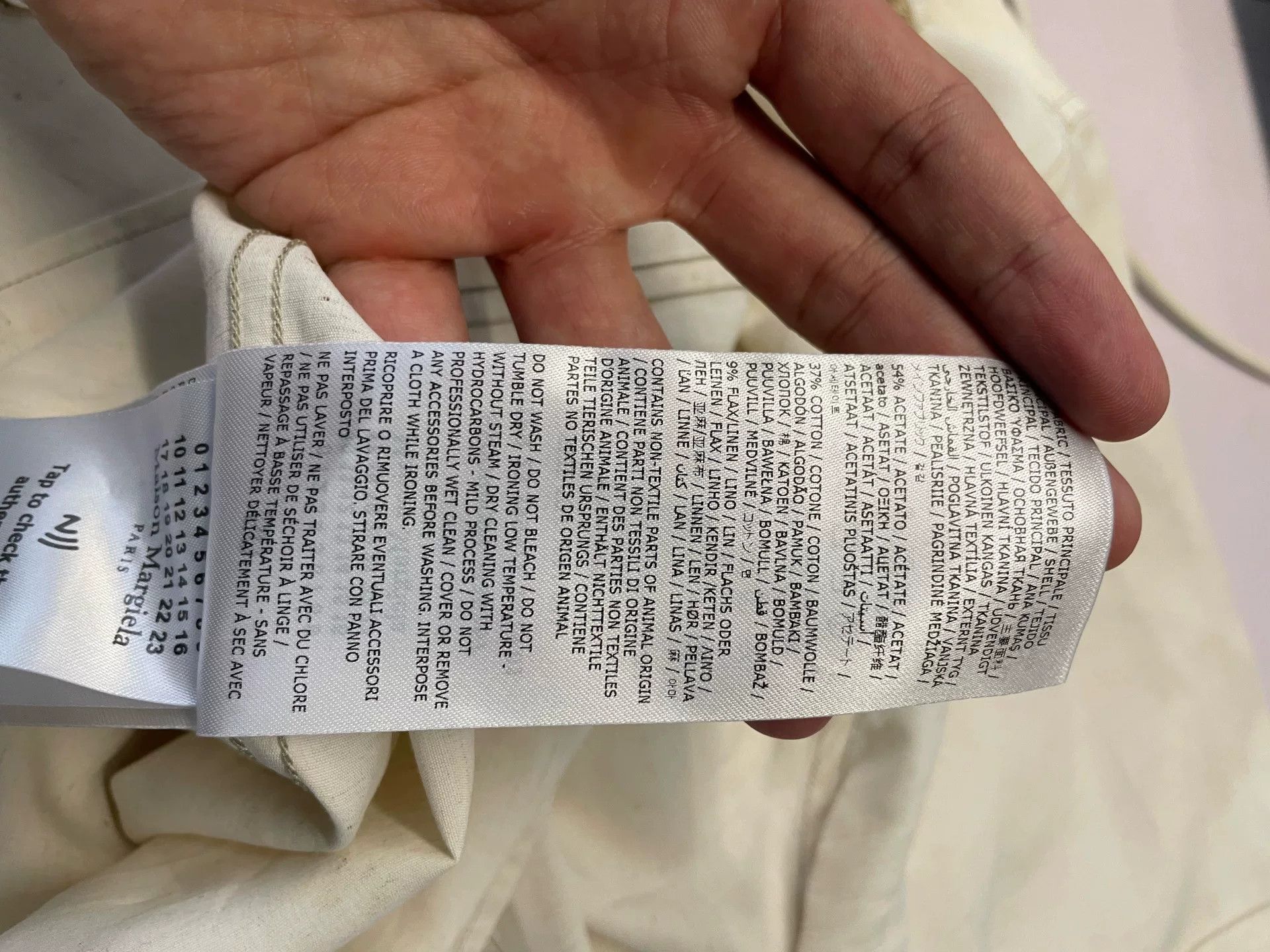 Maison Margiela Maison Margiela White Short-Sleeve Button-Up Size US M / EU 48-50 / 2 - 7 Thumbnail