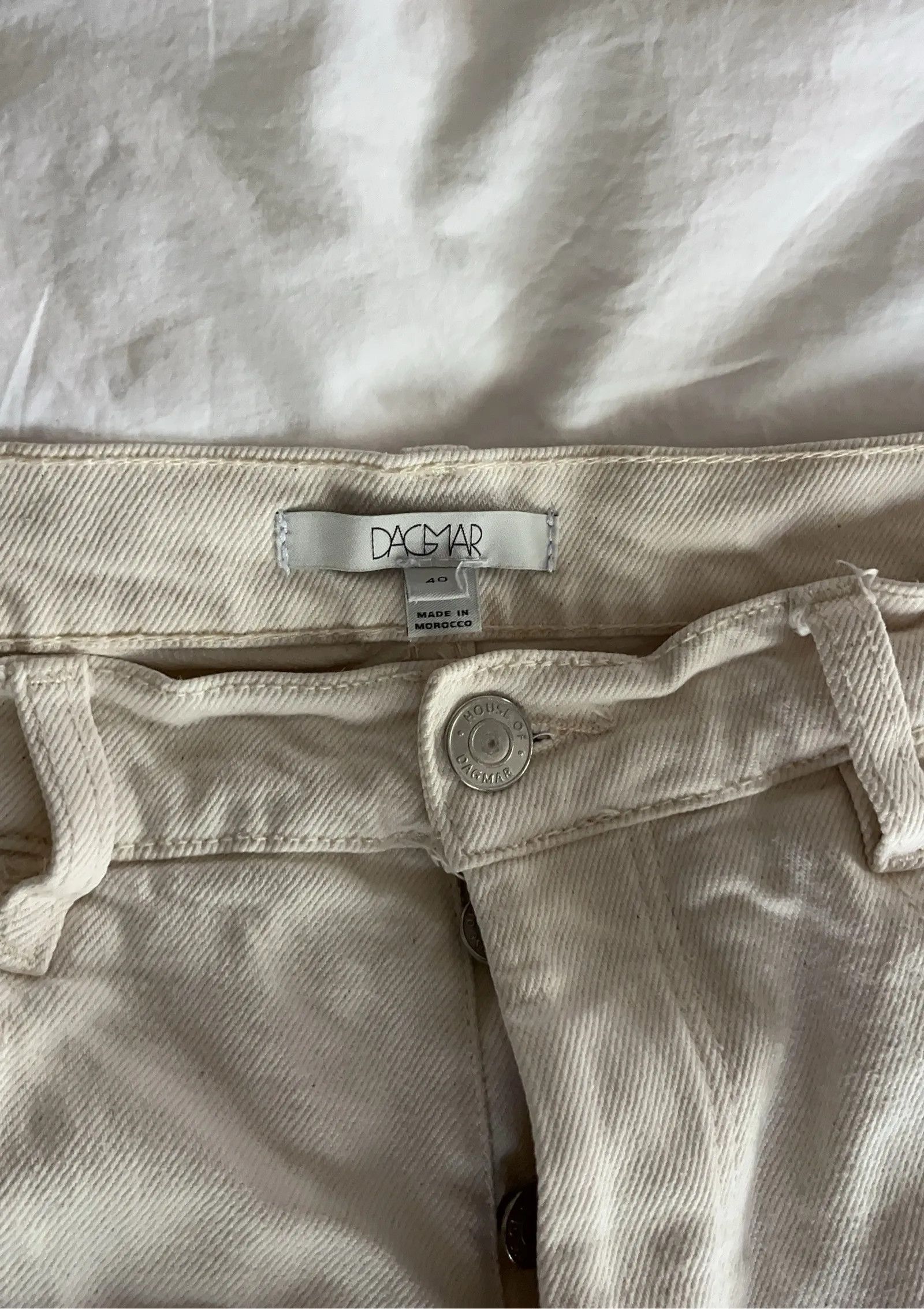 Dagmar Dagmar Cropped! Offwhite Jeans Size 28" / US 6 / IT 42 - 2 Thumbnail