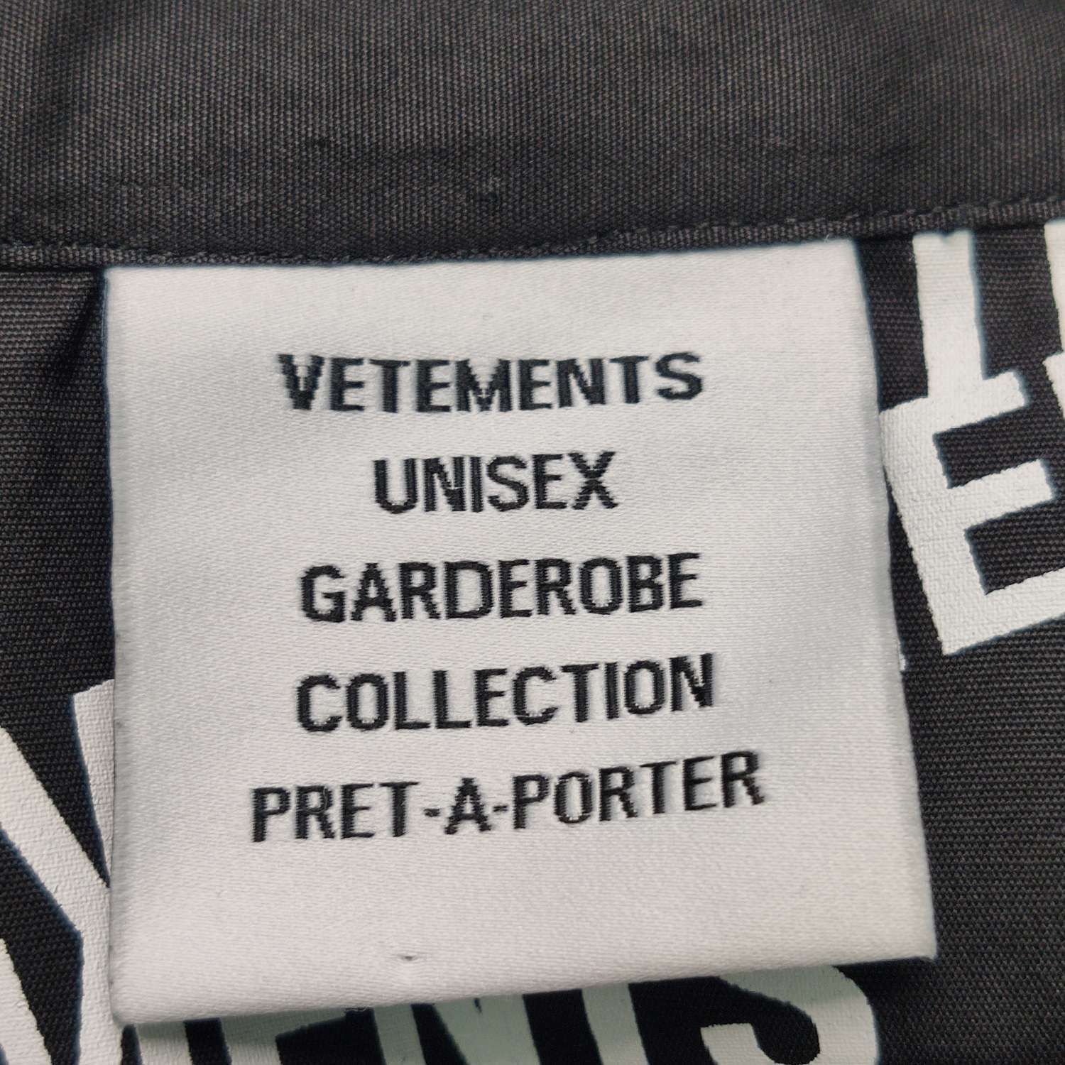 Vetements Vetements Men m Button Ups Size US M / EU 48-50 / 2 - 5 Thumbnail