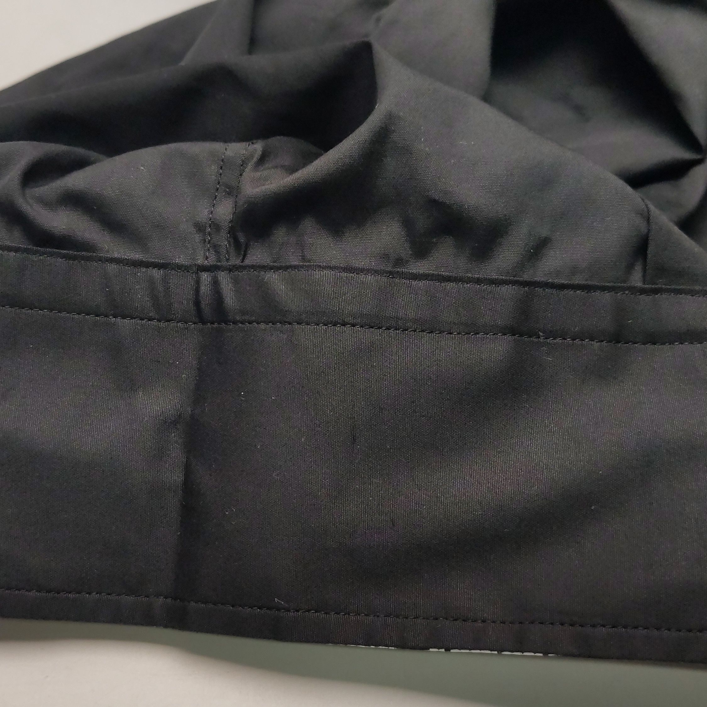 Vetements Vetements Men m Button Ups Size US M / EU 48-50 / 2 - 12 Thumbnail