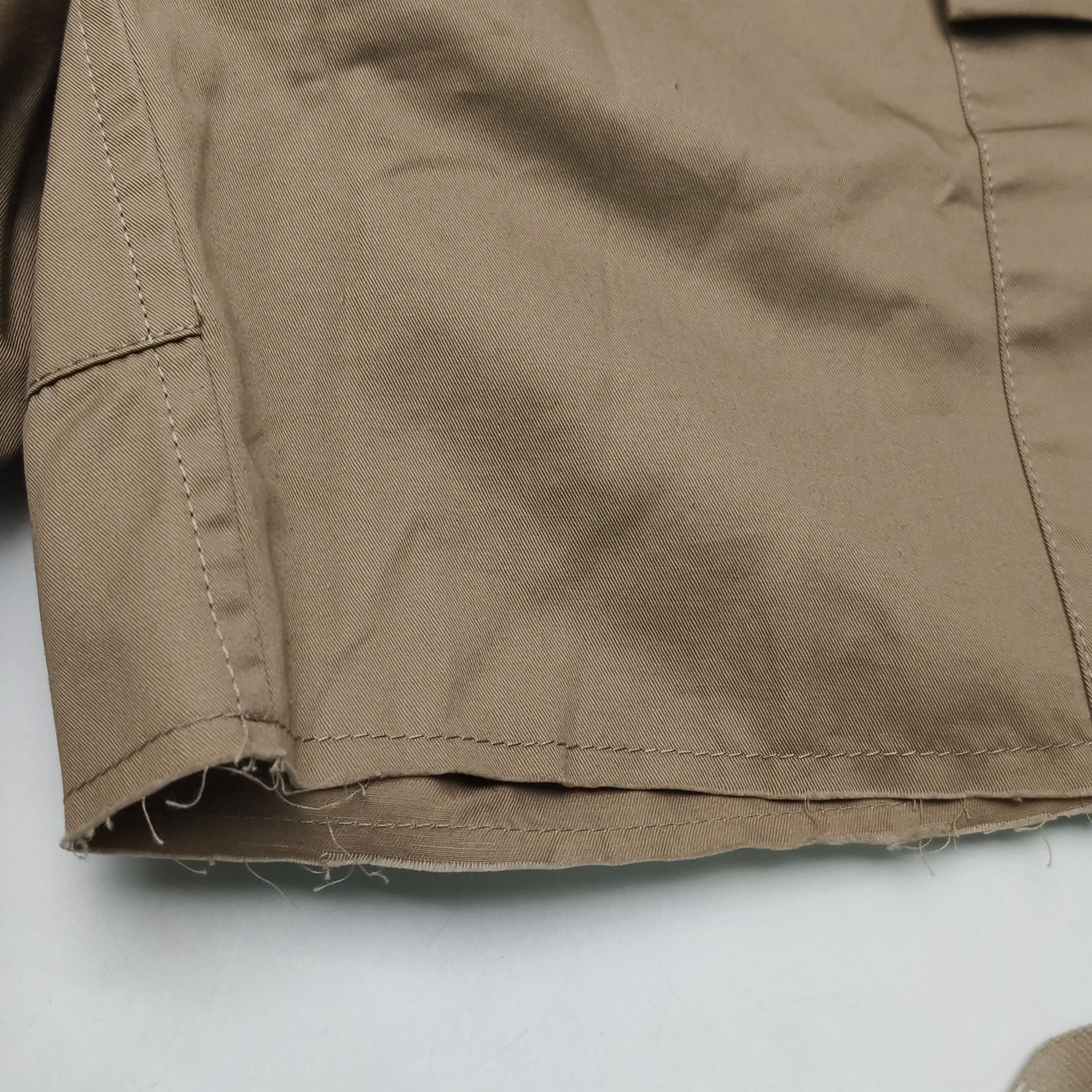 Celine Celine Men 30 Shorts Size US 30 / EU 46 - 10 Thumbnail