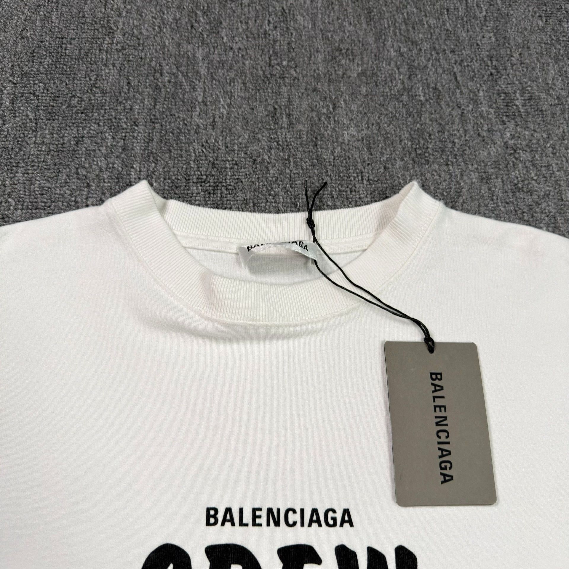Balenciaga Balenciaga Crew Logo T-Shirt Size M Size US M / EU 48-50 / 2 - 4 Thumbnail