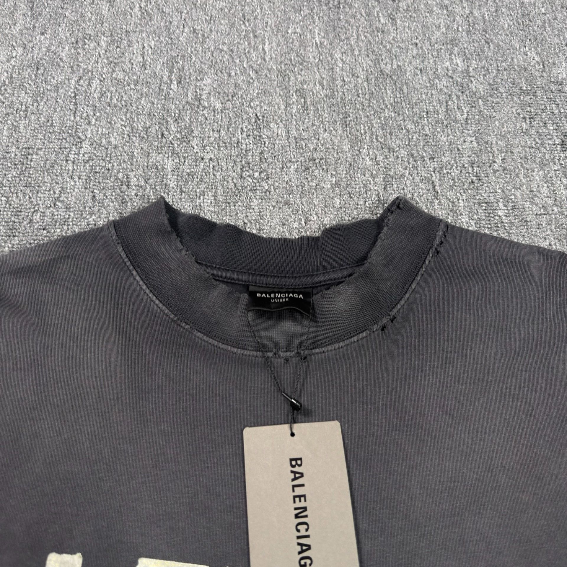 Balenciaga Balenciaga Yellow Tape Logo T-Shirt Size L Size US L / EU 52-54 / 3 - 4 Thumbnail