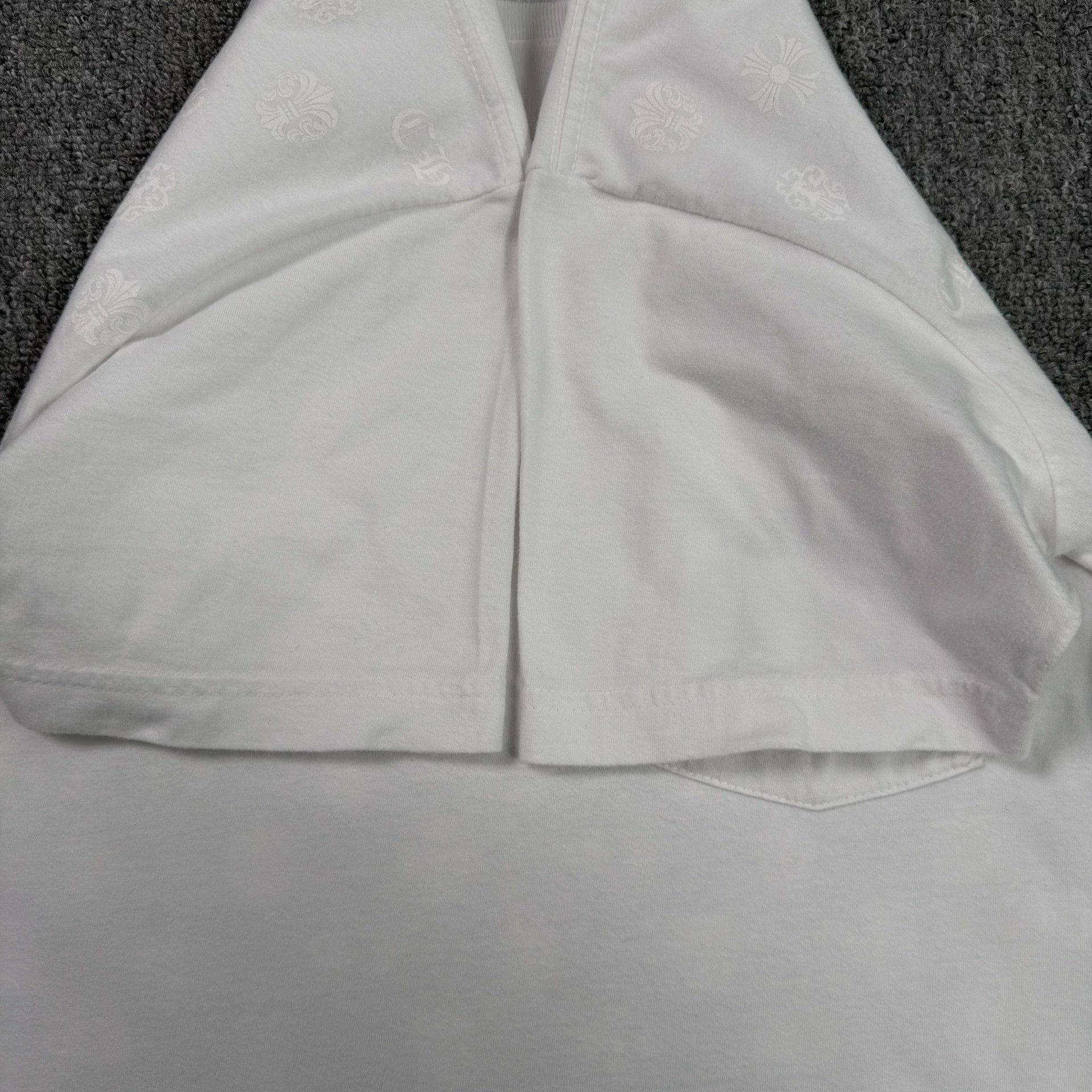 Chrome Hearts Chrome Hearts Horseshoe Pocket T-Shirt Size S Size US S / EU 44-46 / 1 - 5 Thumbnail
