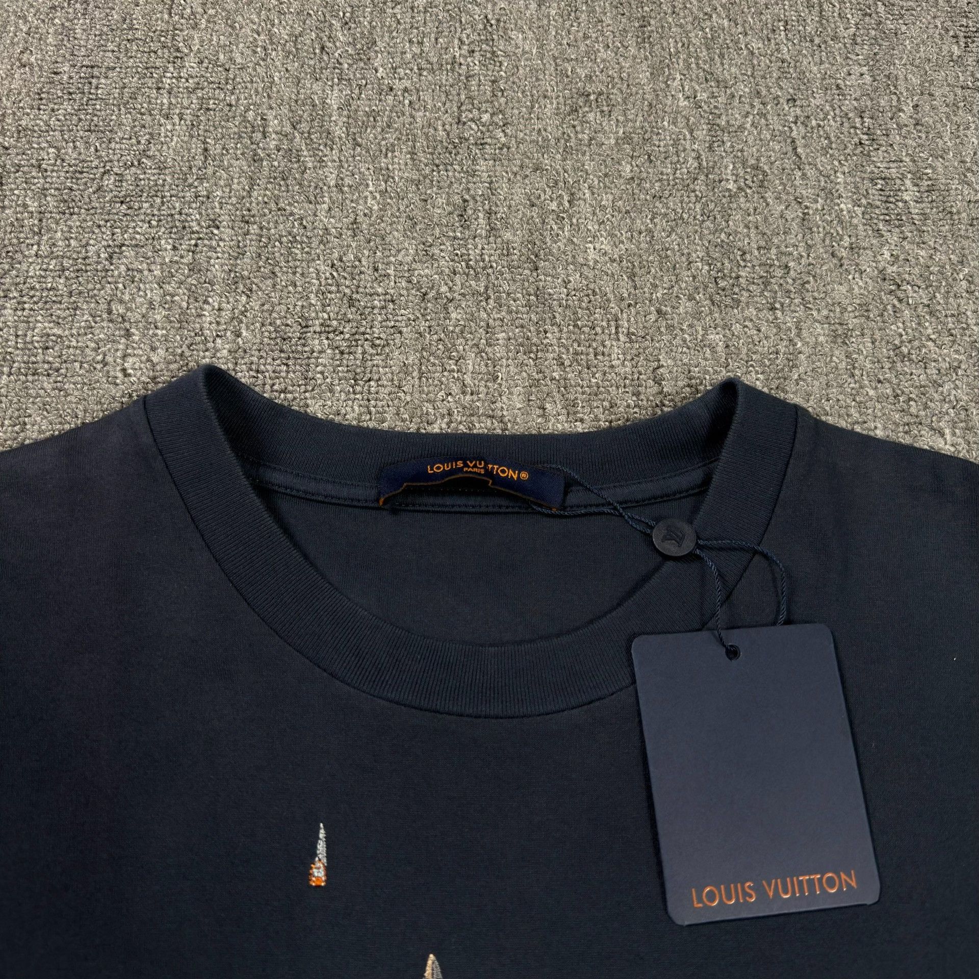 Louis Vuitton Louis Vuitton Sailboat Embroidery T-Shirt Size M Size US M / EU 48-50 / 2 - 4 Thumbnail