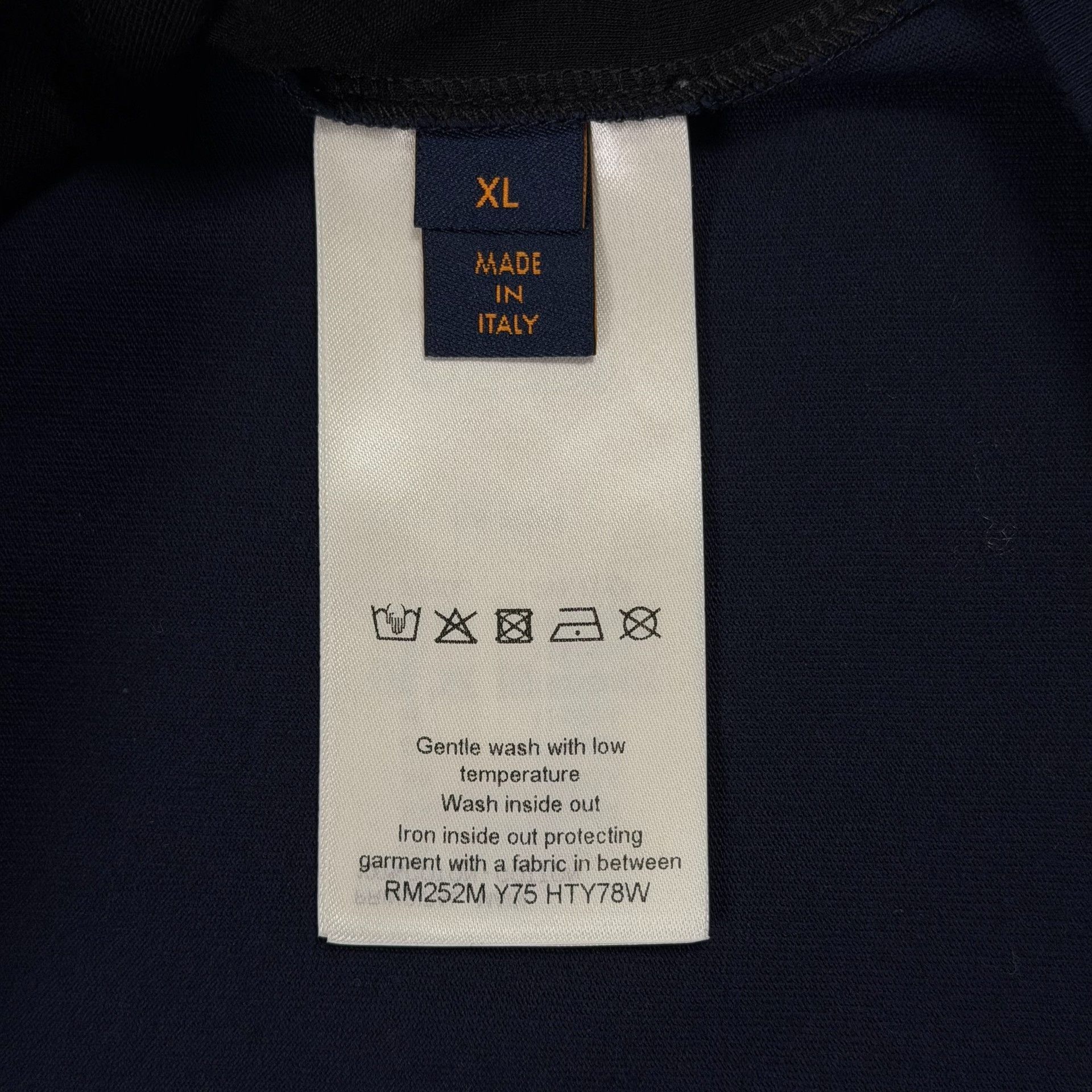 Louis Vuitton Louis Vuitton Nigo Lobster Embroidery T-Shirt Size XL Size US XL / EU 56 / 4 - 8 Thumbnail