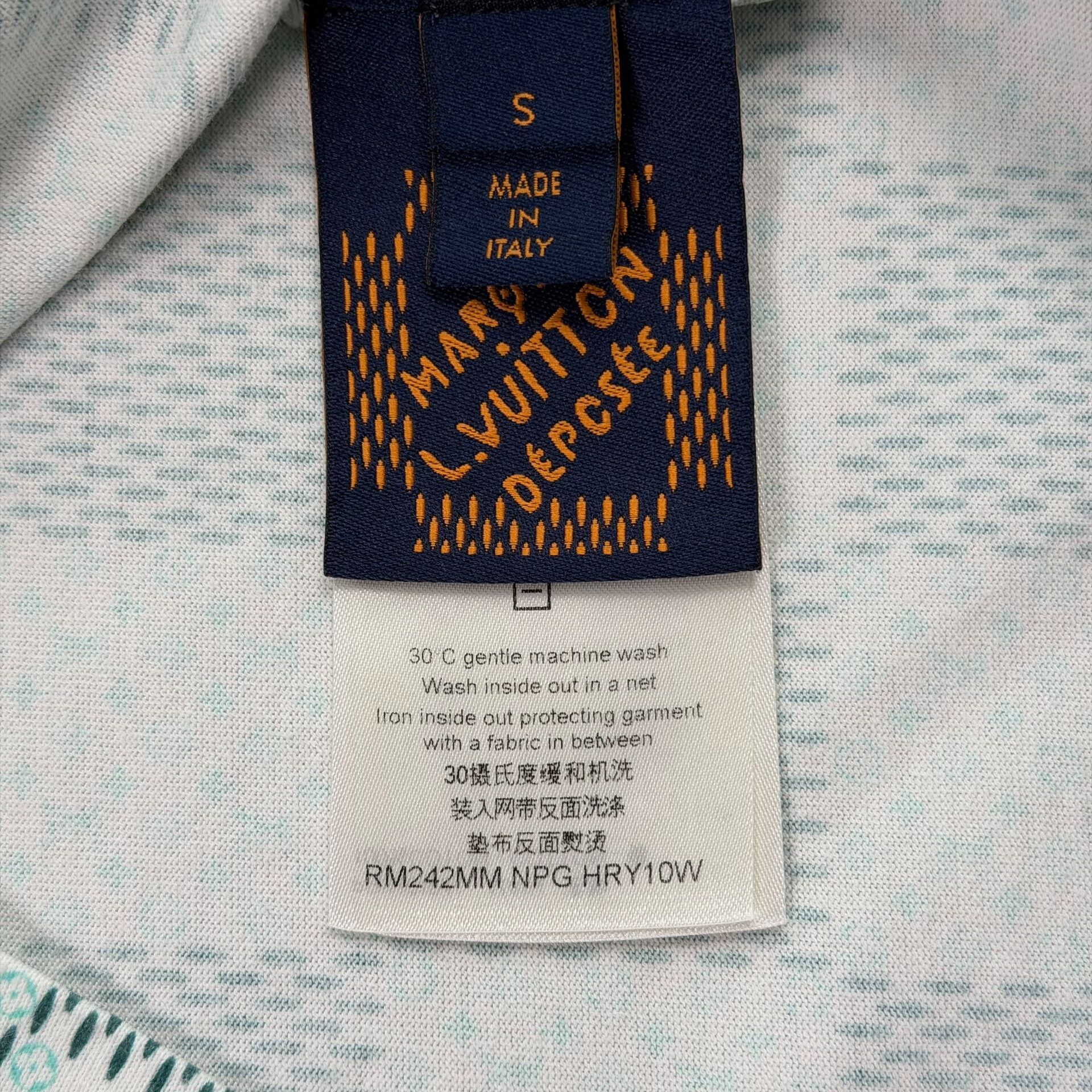 Louis Vuitton Louis Vuitton Damier Pattern T-Shirt Size S Size US S / EU 44-46 / 1 - 8 Thumbnail