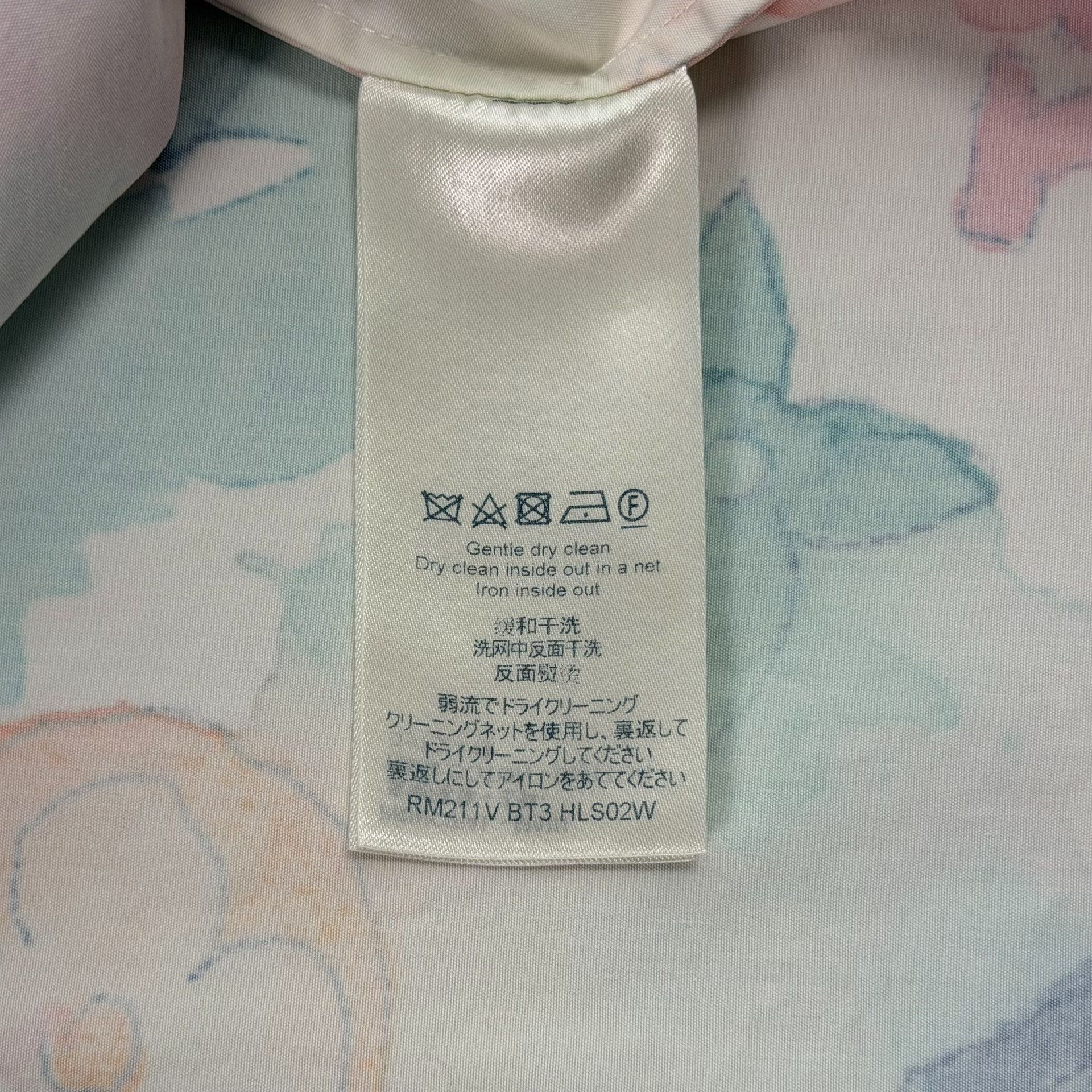Louis Vuitton Louis Vuitton Watercolor Monogram Shirt Size L Size US L / EU 52-54 / 3 - 8 Thumbnail