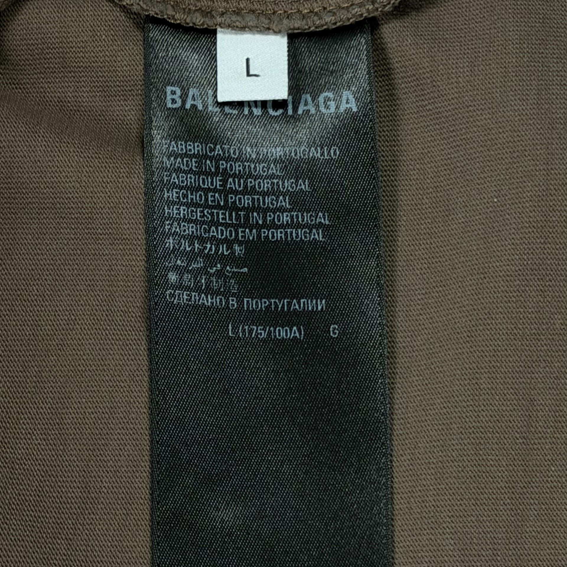 Balenciaga Balenciaga Logo Embroidered T-Shirt Size L Size US L / EU 52-54 / 3 - 7 Thumbnail