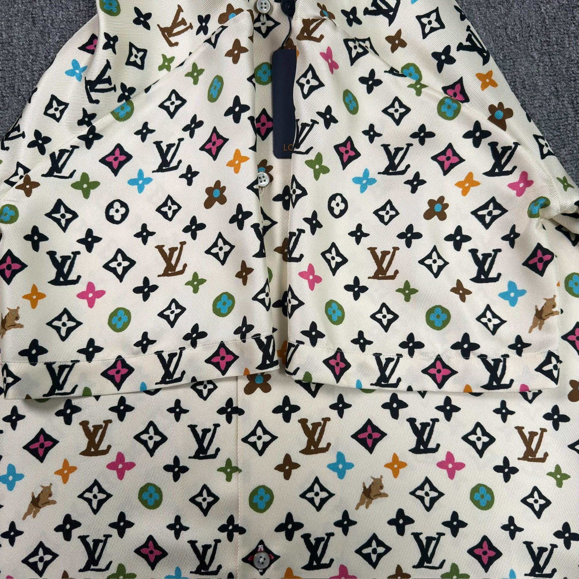 Louis Vuitton Louis Vuitton Monogram Short Sleeve Shirt Size S Size US S / EU 44-46 / 1 - 5 Thumbnail