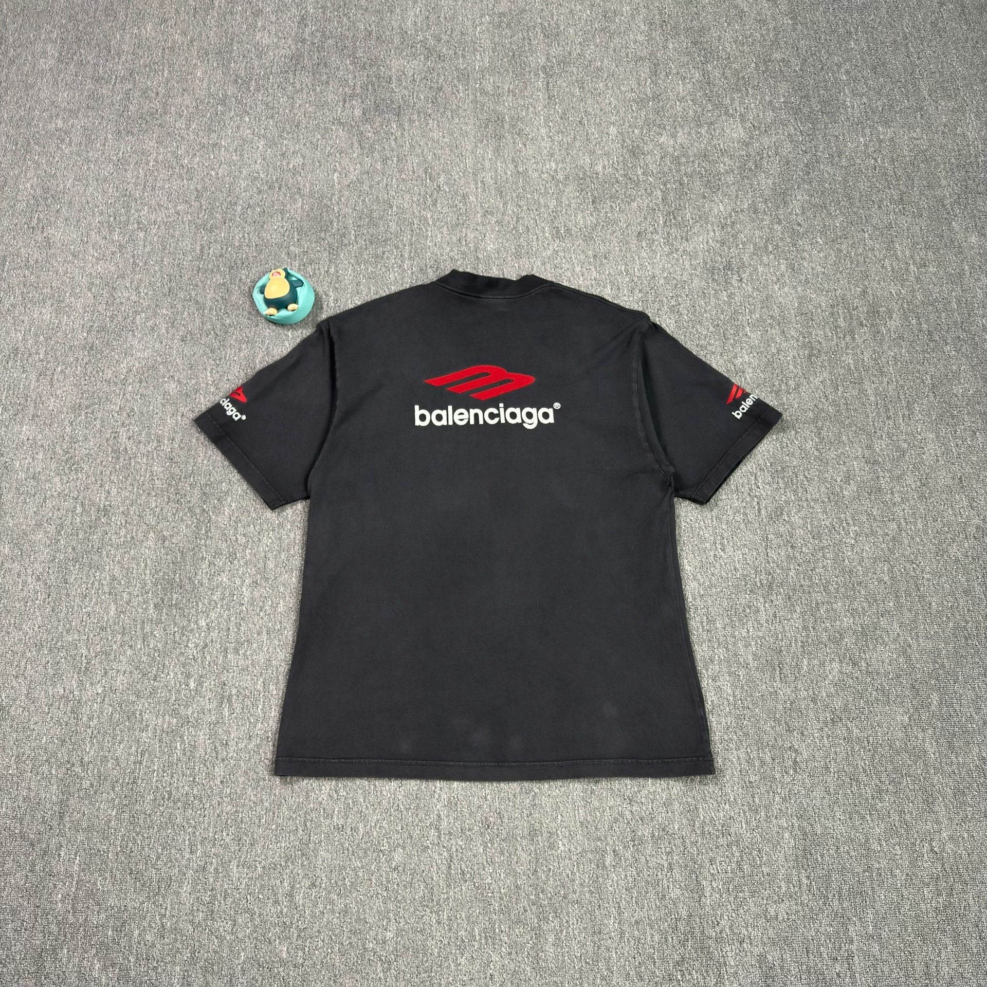 Balenciaga Balenciaga 3B Logo T-Shirt Size S Size US S / EU 44-46 / 1 - 3 Thumbnail
