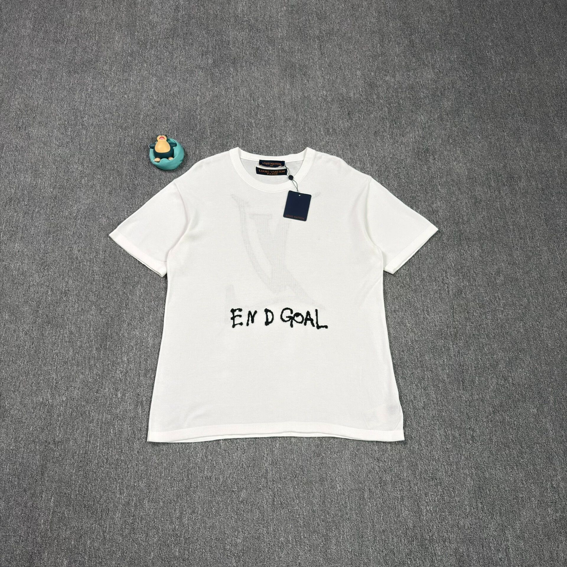 Louis Vuitton Louis Vuitton End Goal T-Shirt Size XL Size US XL / EU 56 / 4 - 2 Thumbnail