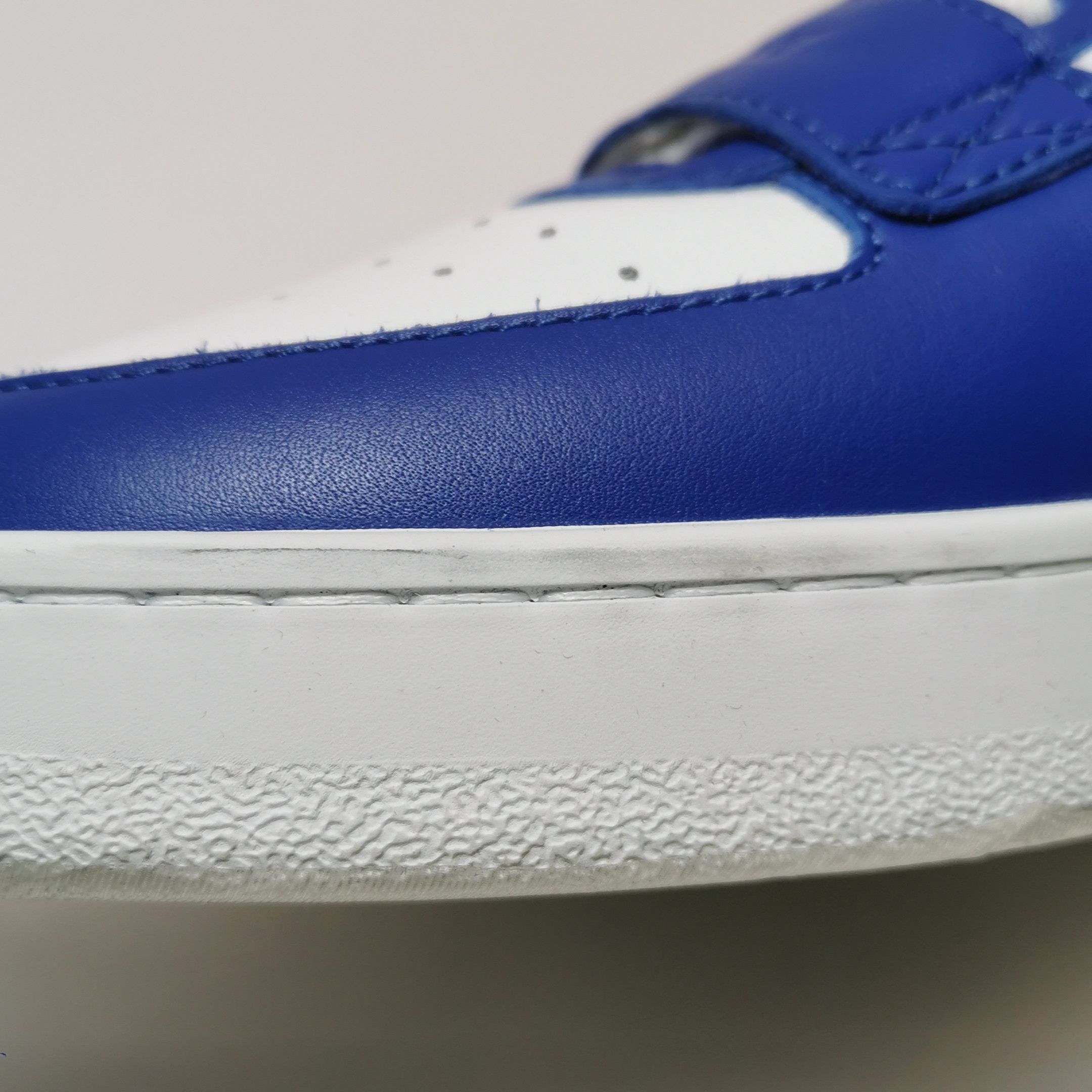 Celine Celine Men 6 Lowtop Sneakers Size US 6 / EU 39 - 10 Thumbnail