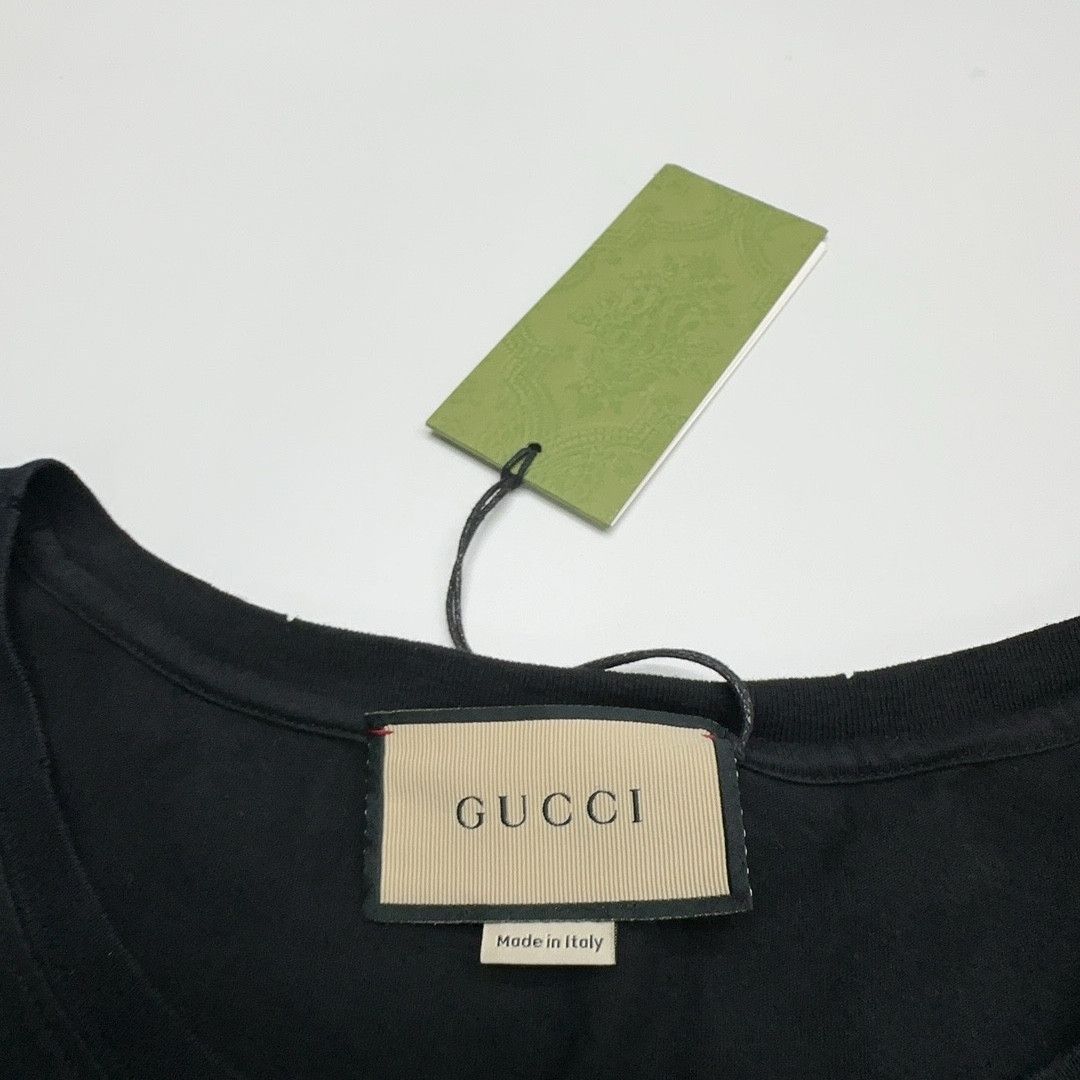 Gucci Gucci Logo T-Shirt Size M Size US M / EU 48-50 / 2 - 5 Thumbnail