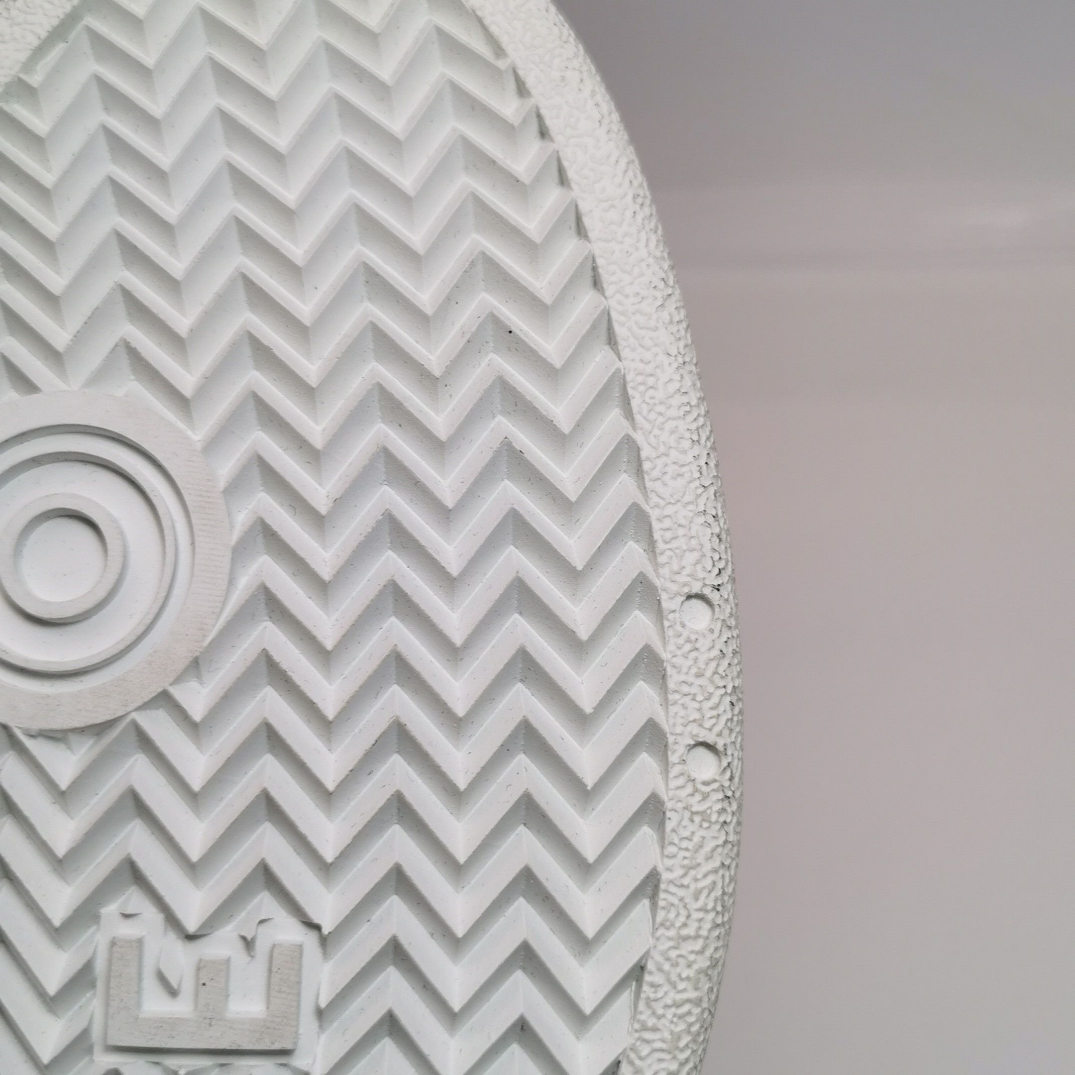 Celine Celine Men 7 Lowtop Sneakers Size US 7 / EU 40 - 8 Thumbnail