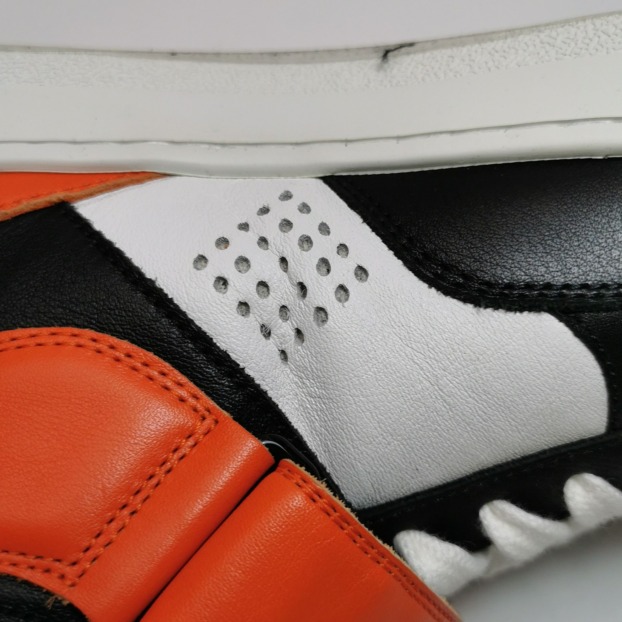 Celine Celine Men 7 Lowtop Sneakers Size US 7 / EU 40 - 10 Thumbnail