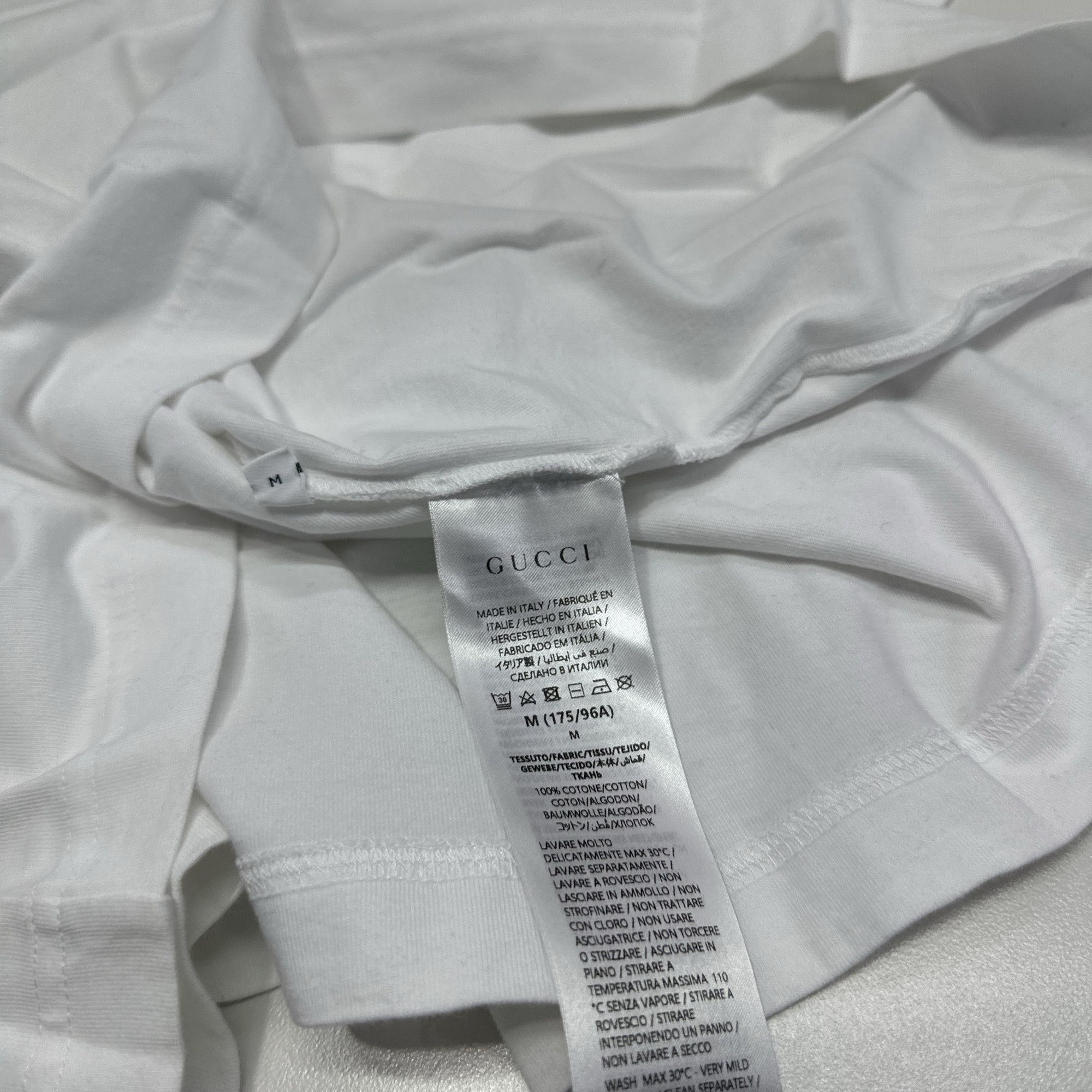 Gucci Gucci Logo Graphic T-Shirt Size M Size US M / EU 48-50 / 2 - 5 Thumbnail