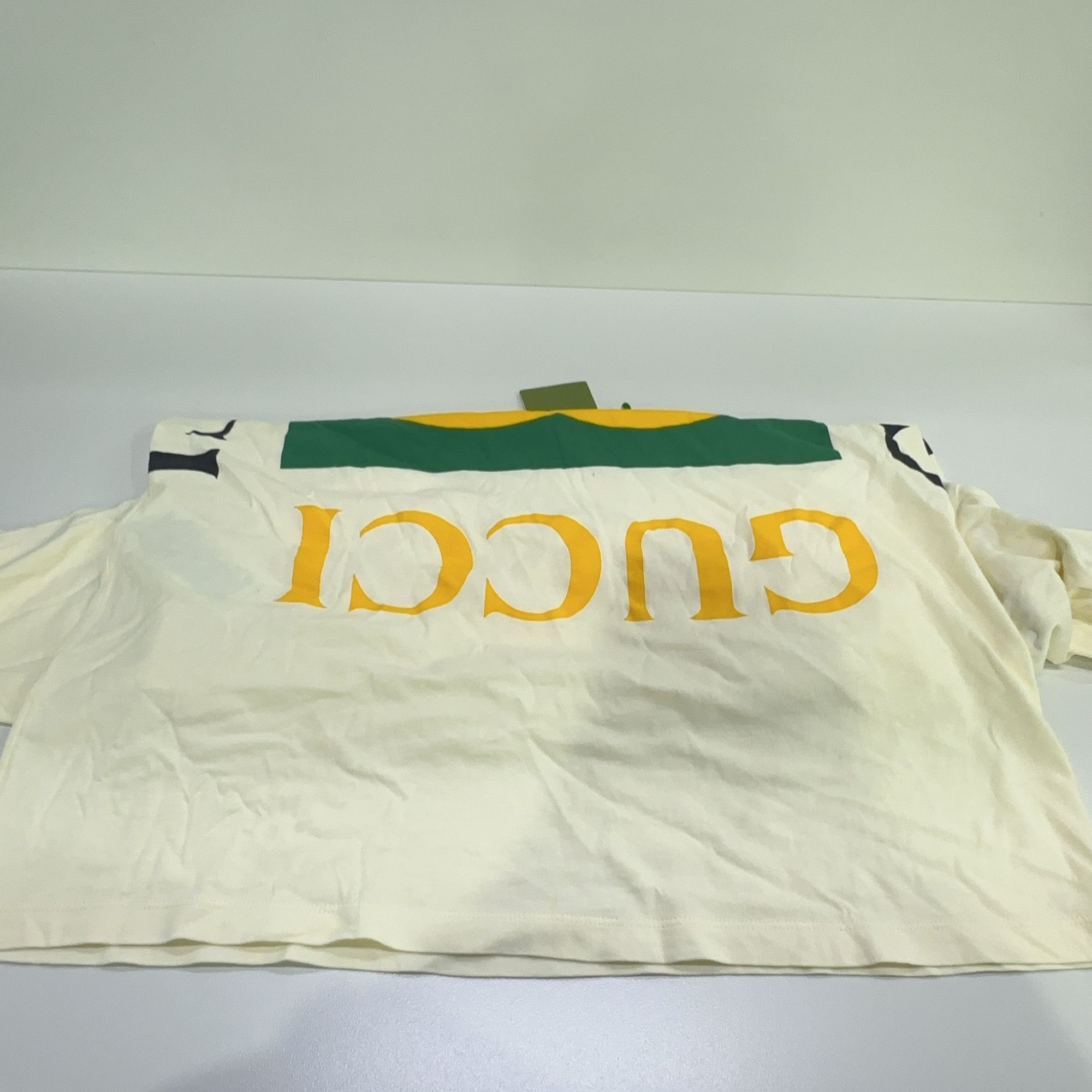 Gucci Gucci Logo Graphic T-Shirt Size XS Size XS / US 0-2 / IT 36-38 - 8 Thumbnail