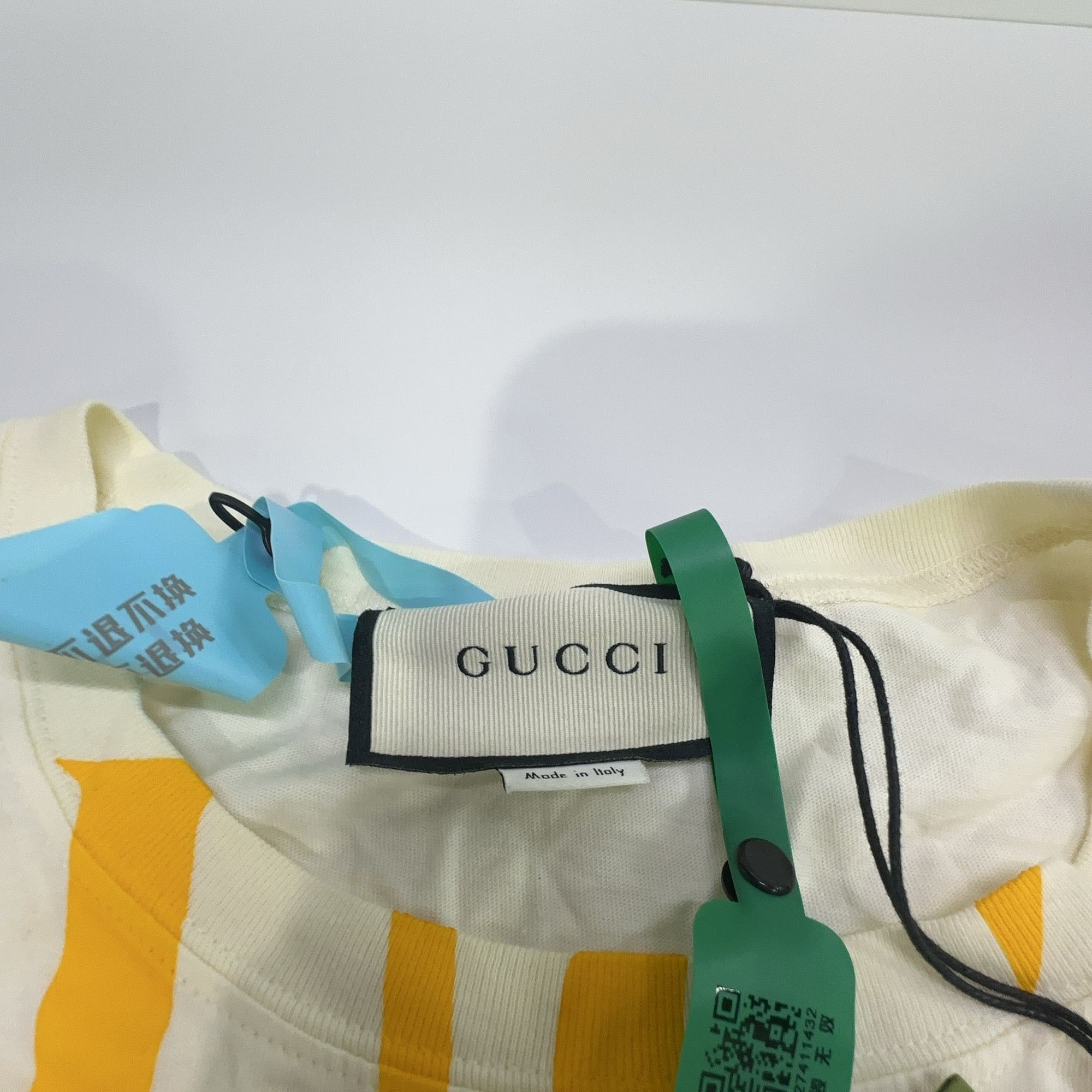Gucci Gucci Logo Graphic T-Shirt Size XS Size XS / US 0-2 / IT 36-38 - 3 Thumbnail