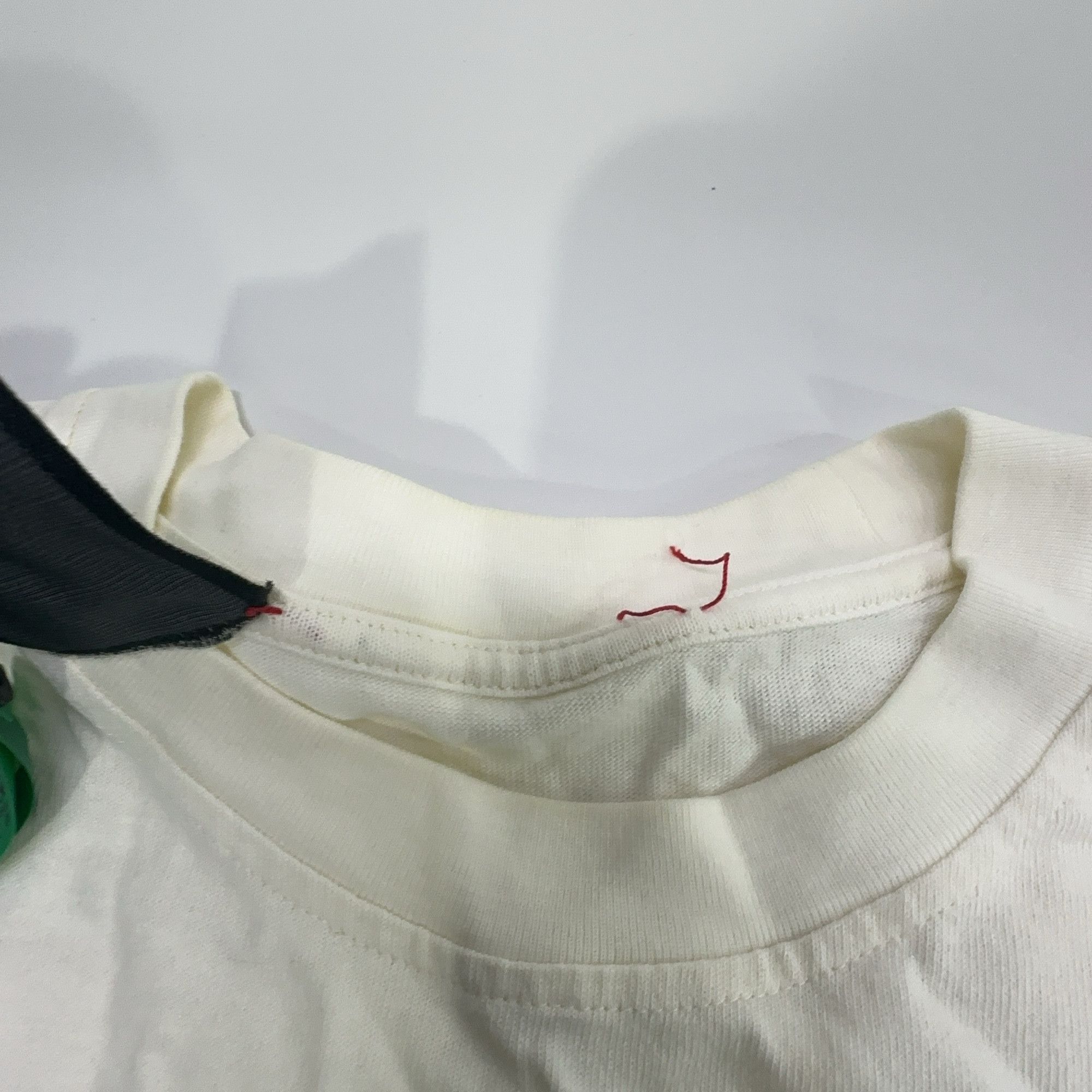 Gucci Gucci Beverly Hills Cherry Logo T-Shirt Size XS Size XS / US 0-2 / IT 36-38 - 7 Thumbnail