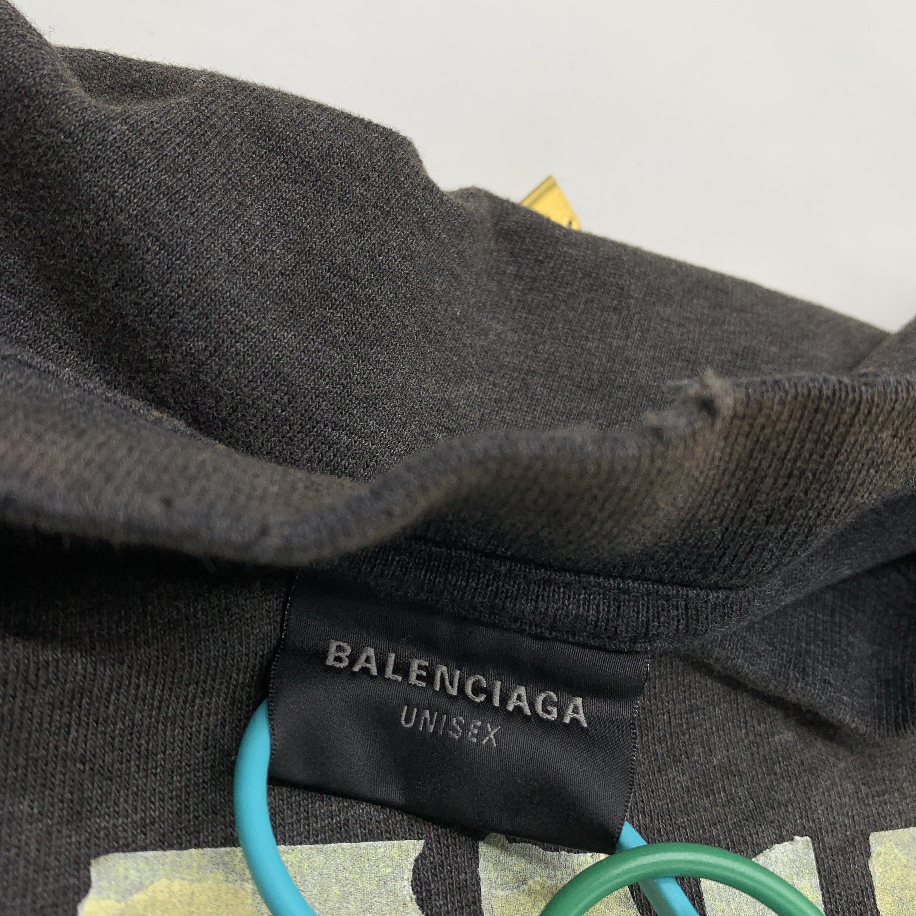Balenciaga Balenciaga Tape Logo T-Shirt Size S Size US S / EU 44-46 / 1 - 2 Thumbnail