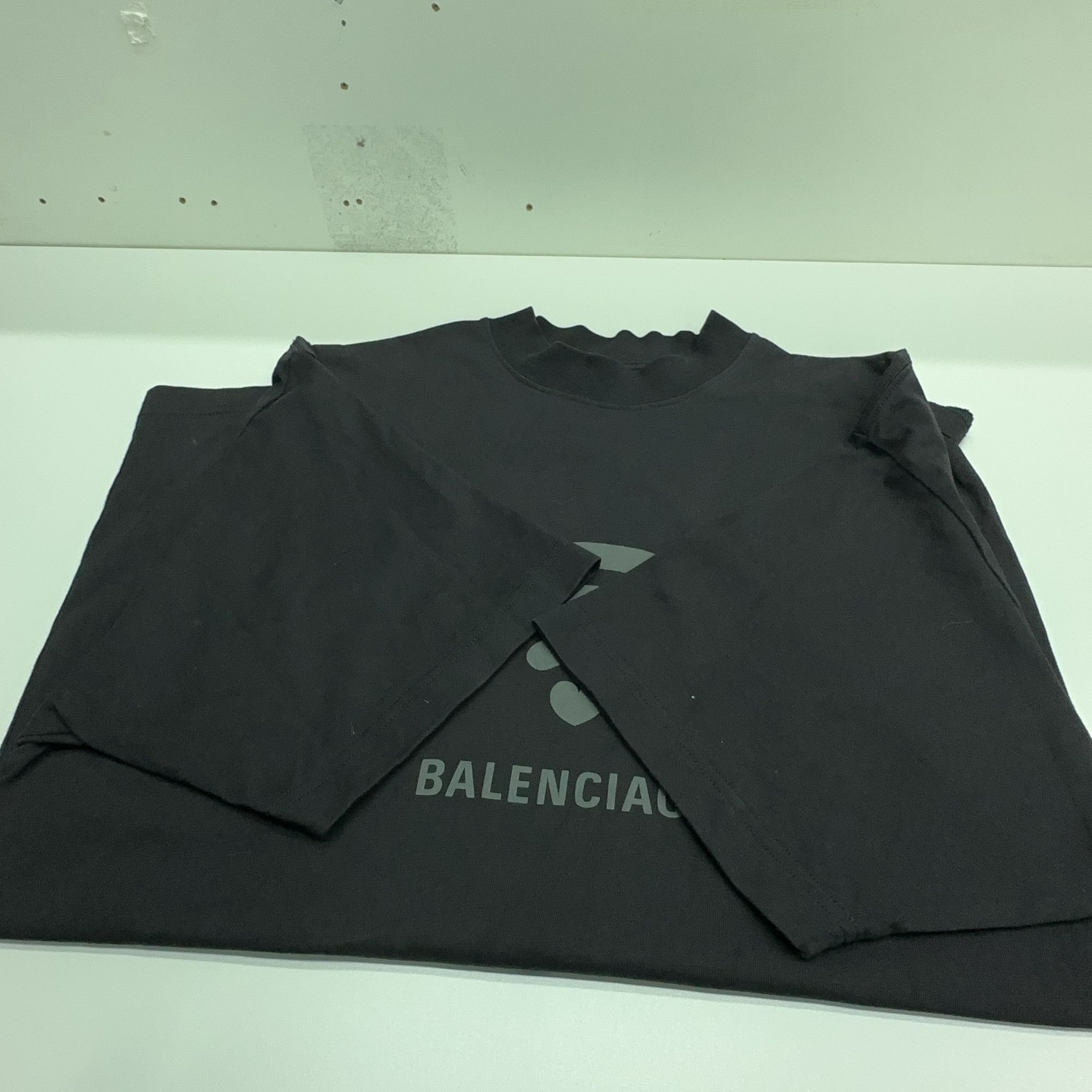 Balenciaga Balenciaga Heart Wi-Fi Logo T-Shirt Size XXS Size US XXS / EU 40 - 7 Thumbnail