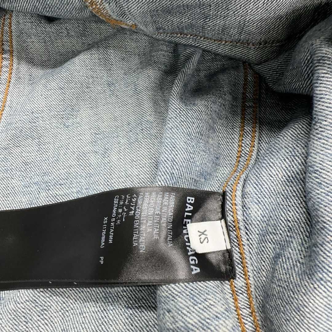 Balenciaga Balenciaga Logo Print Denim Jacket XS Size US XS / EU 42 / 0 - 3 Thumbnail