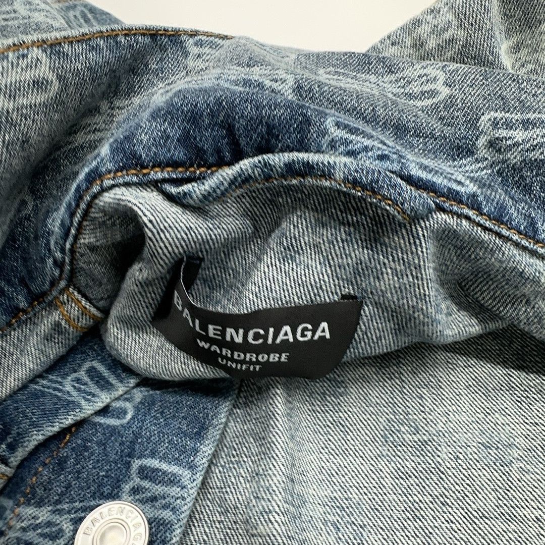 Balenciaga Balenciaga Logo Print Denim Jacket XS Size US XS / EU 42 / 0 - 5 Thumbnail