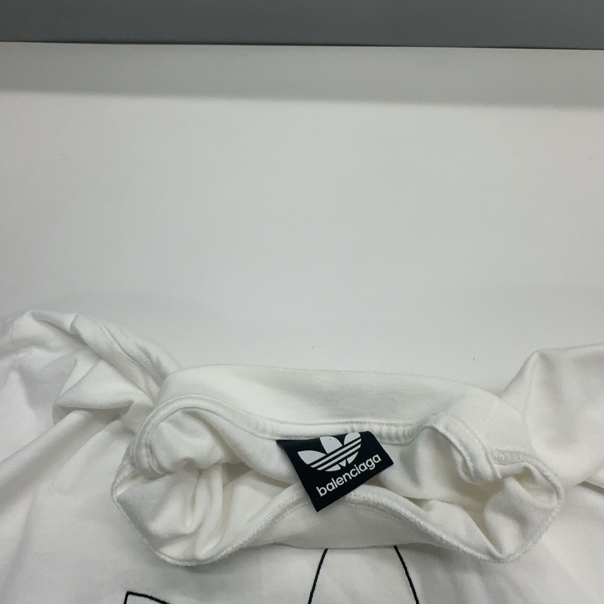 Adidas × Balenciaga Balenciaga x Adidas Logo T-Shirt White Size 1 Size US S / EU 44-46 / 1 - 6 Thumbnail
