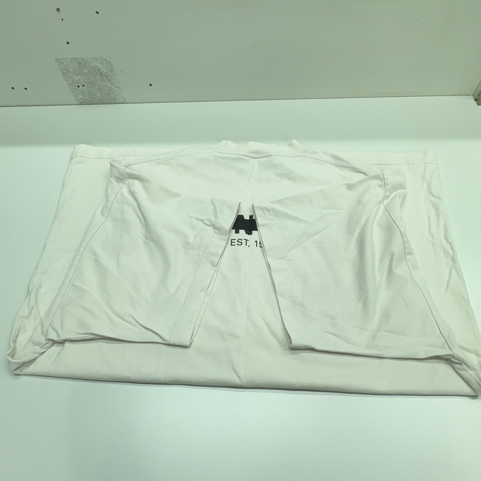 Balenciaga Balenciaga Logo Print T-Shirt Size L Size US L / EU 52-54 / 3 - 13 Thumbnail