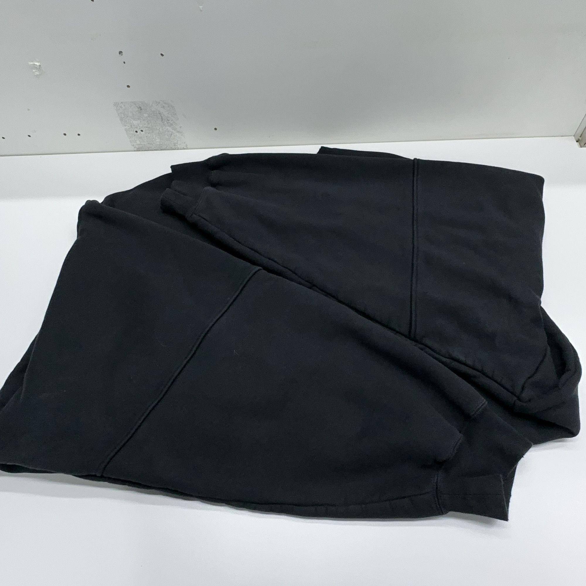 Balenciaga Balenciaga Athletes Print Sweatshirt Size L Size US L / EU 52-54 / 3 - 11 Thumbnail