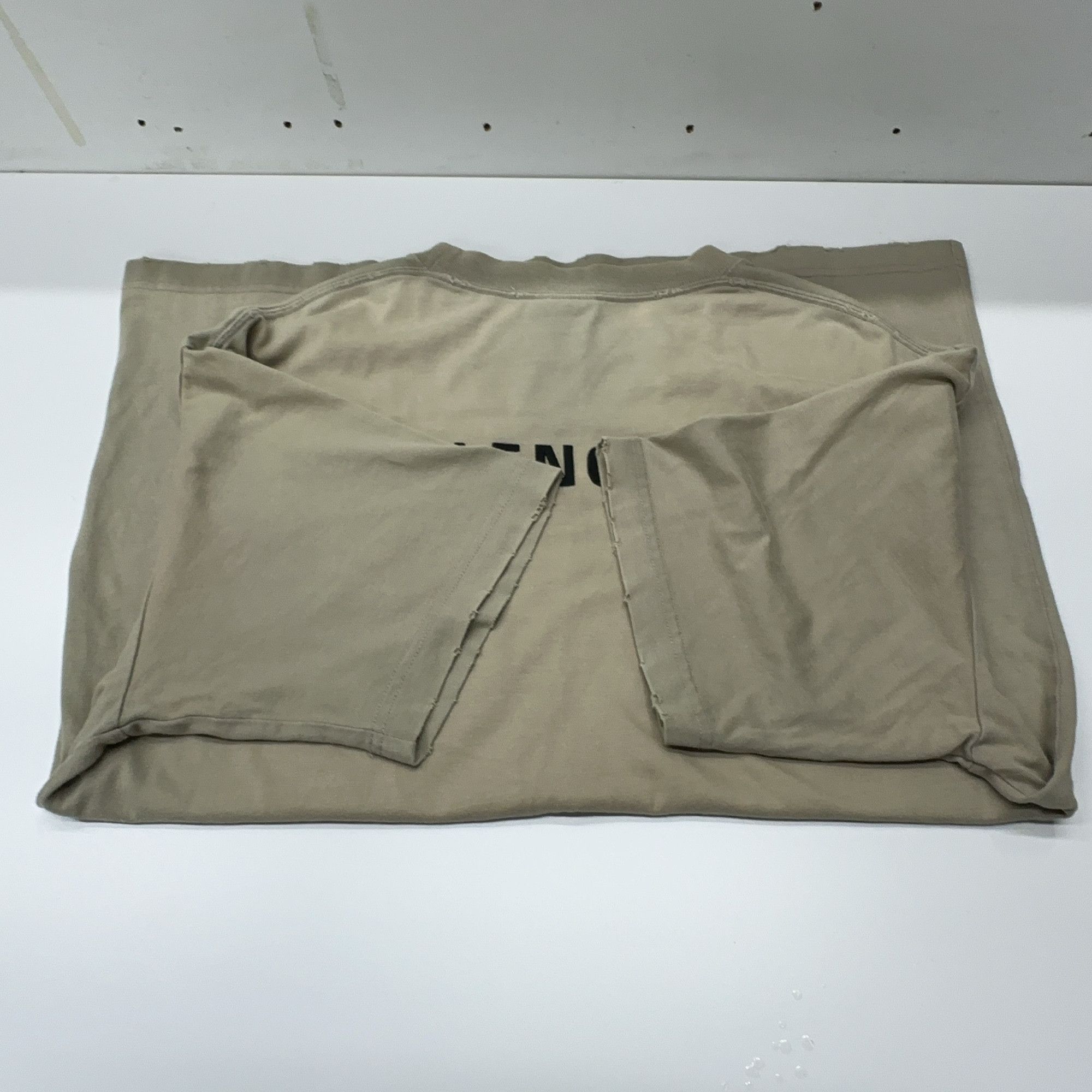 Balenciaga Balenciaga Logo Print T-Shirt Size S Size US S / EU 44-46 / 1 - 13 Thumbnail