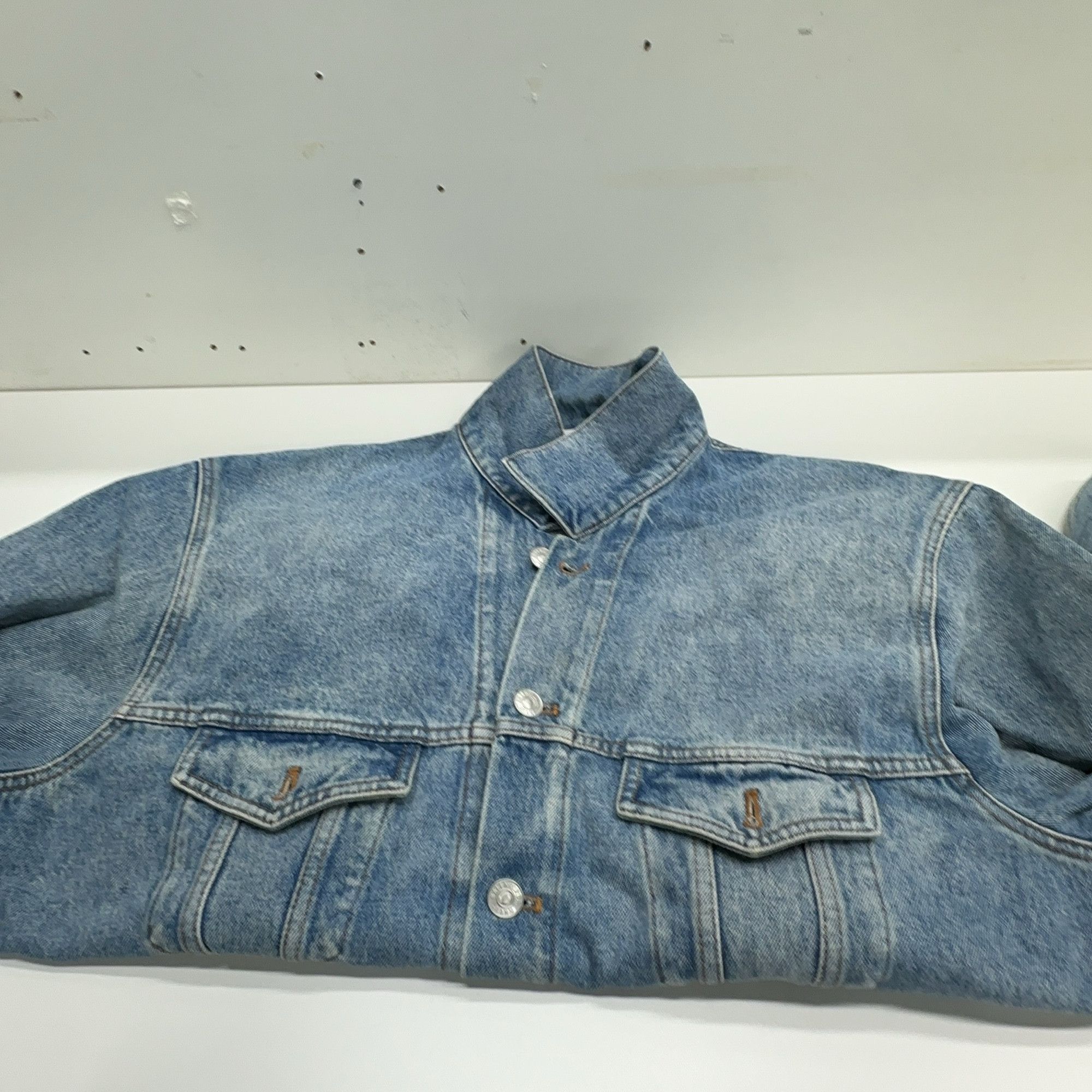 Balenciaga Balenciaga Back Embroidery Denim Jacket Size 36 Size XS / US 0-2 / IT 36-38 - 6 Thumbnail