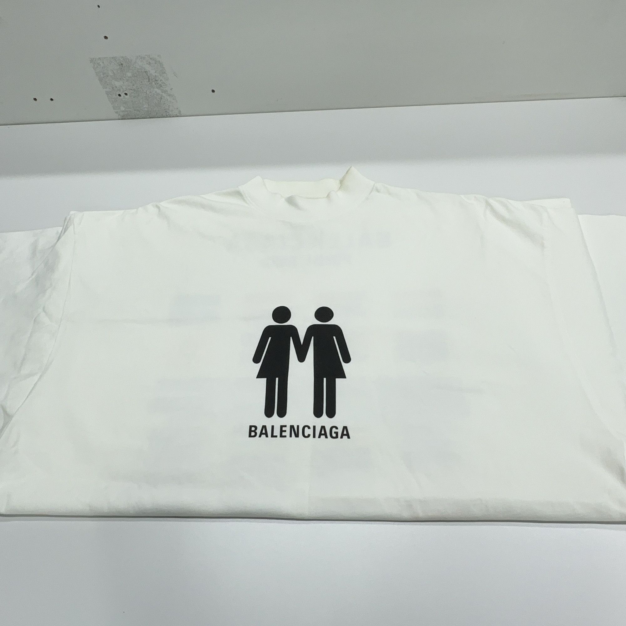 Balenciaga Balenciaga Pride 2022 T-Shirt Size S Size US S / EU 44-46 / 1 - 7 Thumbnail