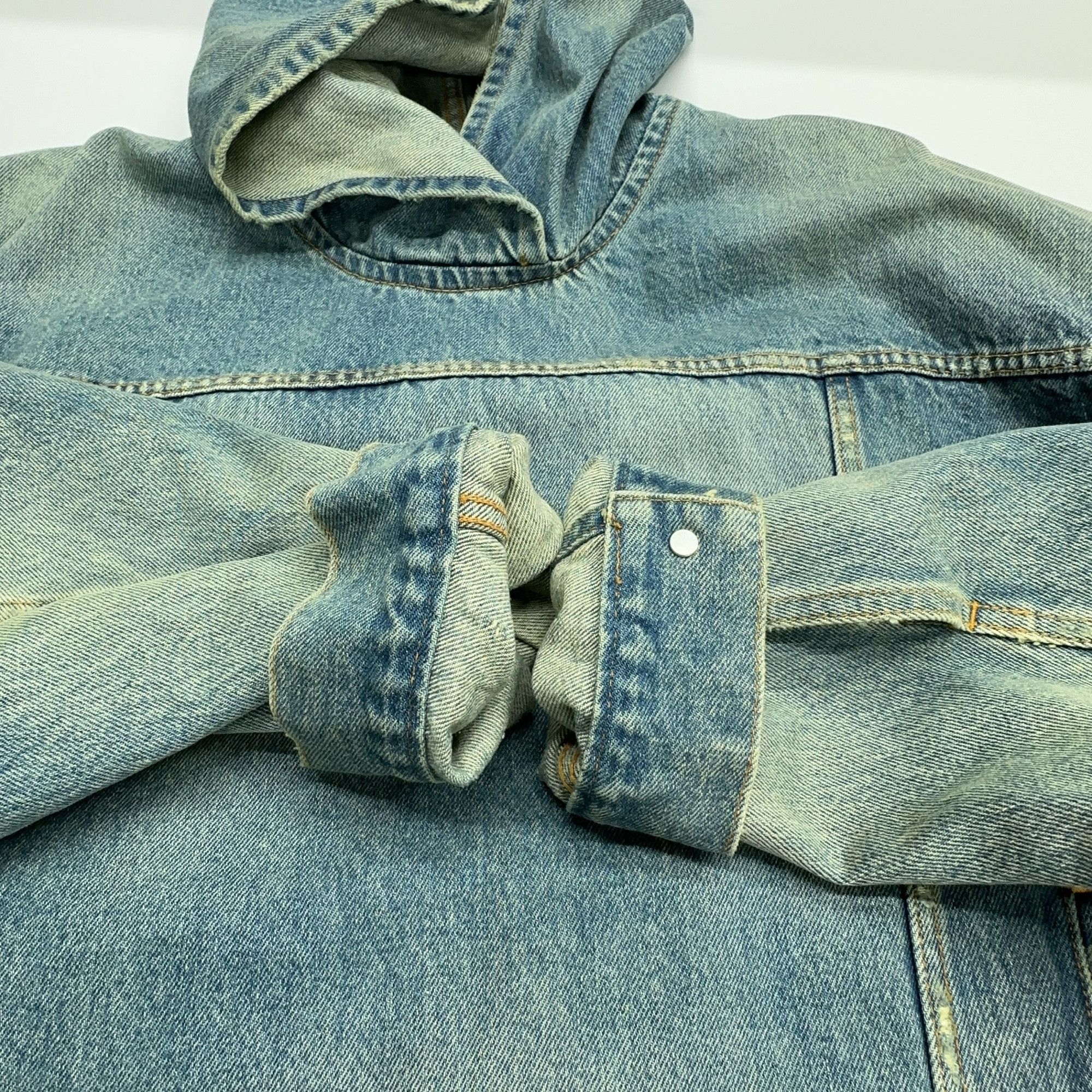 Balenciaga Balenciaga Hooded Denim Jacket Size S Size US S / EU 44-46 / 1 - 11 Thumbnail
