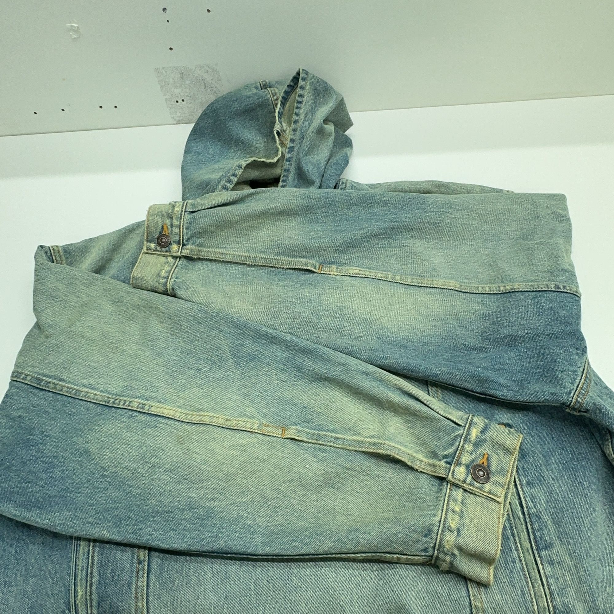 Balenciaga Balenciaga Hooded Denim Jacket Size S Size US S / EU 44-46 / 1 - 10 Thumbnail