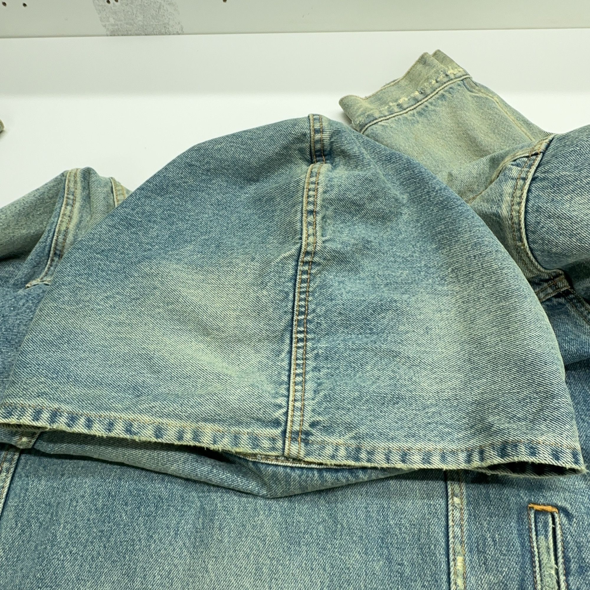 Balenciaga Balenciaga Hooded Denim Jacket Size S Size US S / EU 44-46 / 1 - 8 Thumbnail