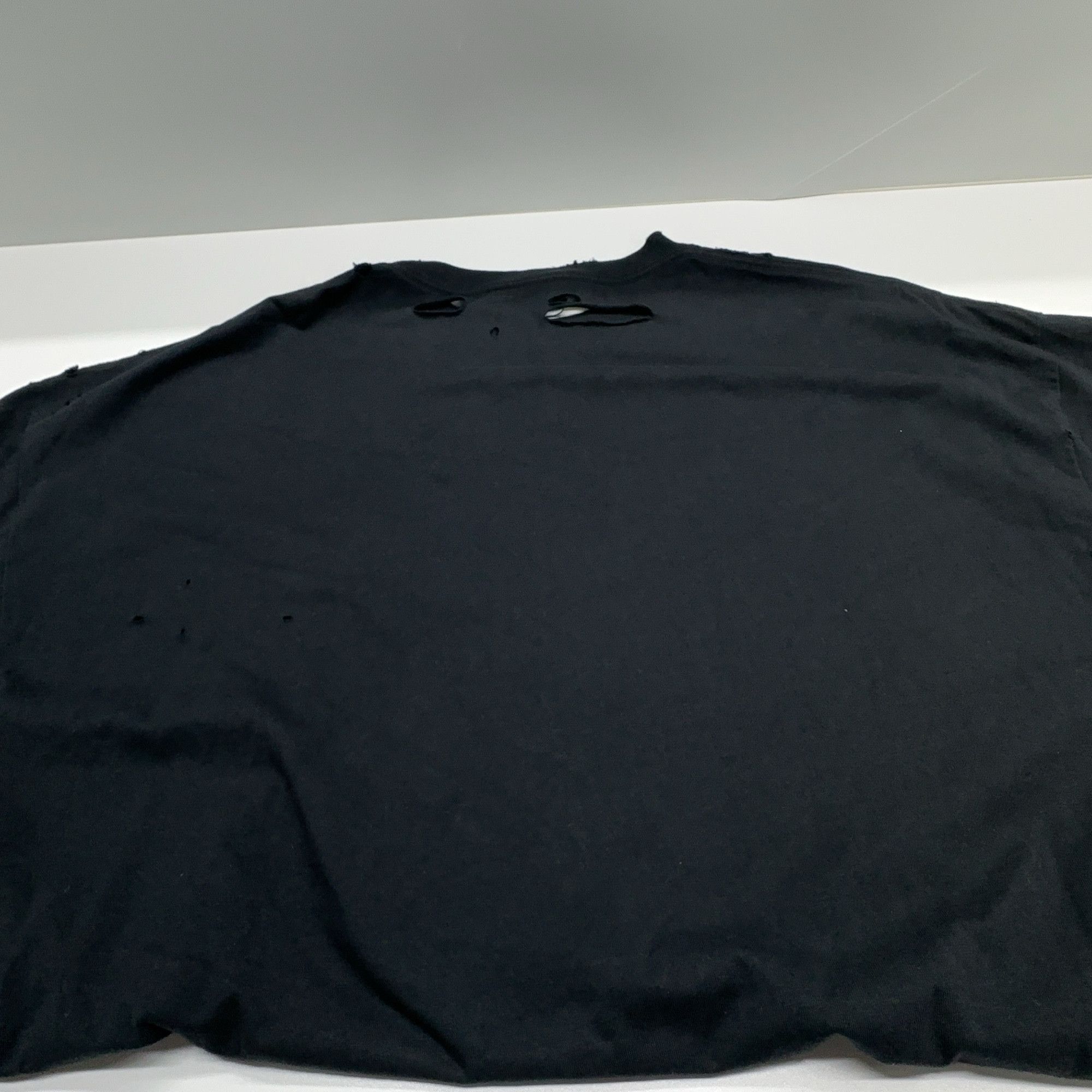 Balenciaga Balenciaga Distressed T-Shirt Size XS Size US XS / EU 42 / 0 - 9 Thumbnail
