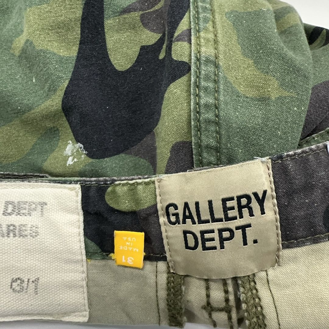 Gallery Dept. Gallery Dept. Camo Flare Cargo Pants Size 31 Size US 31 - 3 Thumbnail