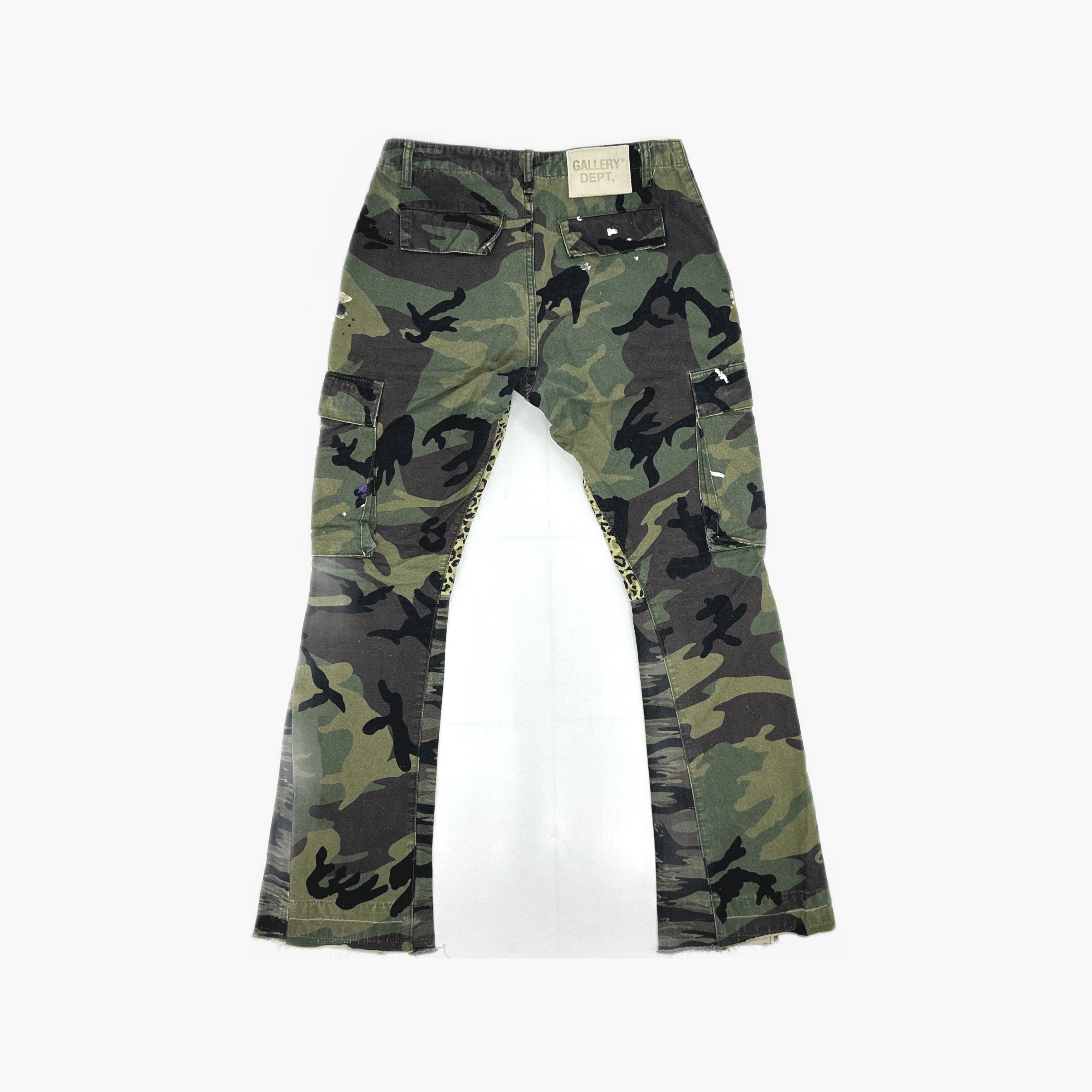 Gallery Dept. Gallery Dept. Camo Flare Cargo Pants Size 31 Size US 31 - 2 Thumbnail