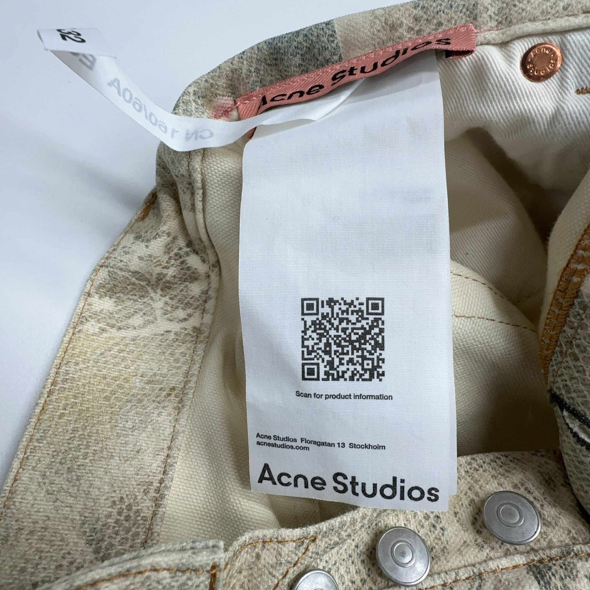 Acne Studios Acne Studios Lace Print Jeans Size 32 Size 24" / US 00 / IT 34 - 3 Thumbnail