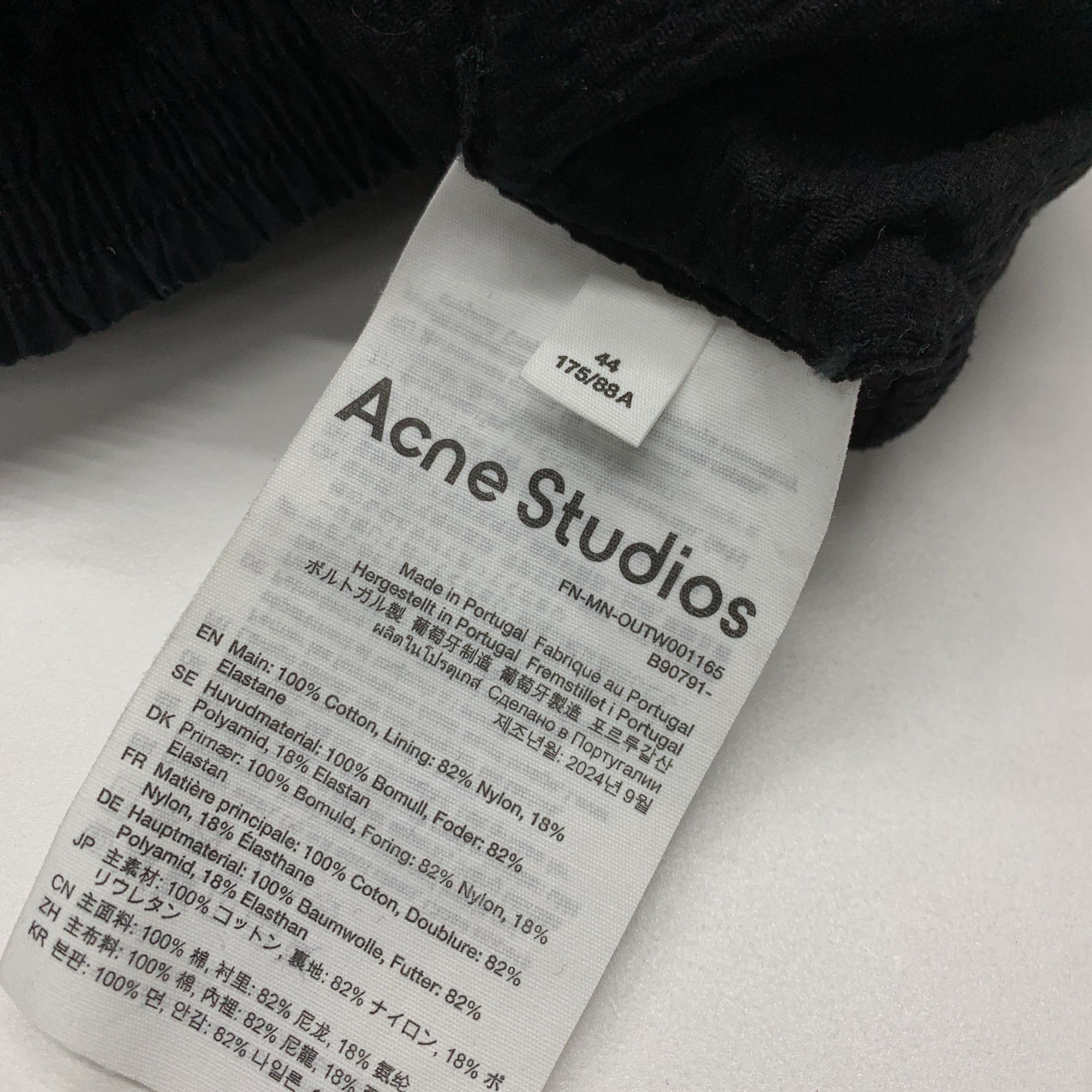 Acne Studios Acne Studios 1996 Logo Zip Jacket Size 44 Size US S / EU 44-46 / 1 - 4 Thumbnail