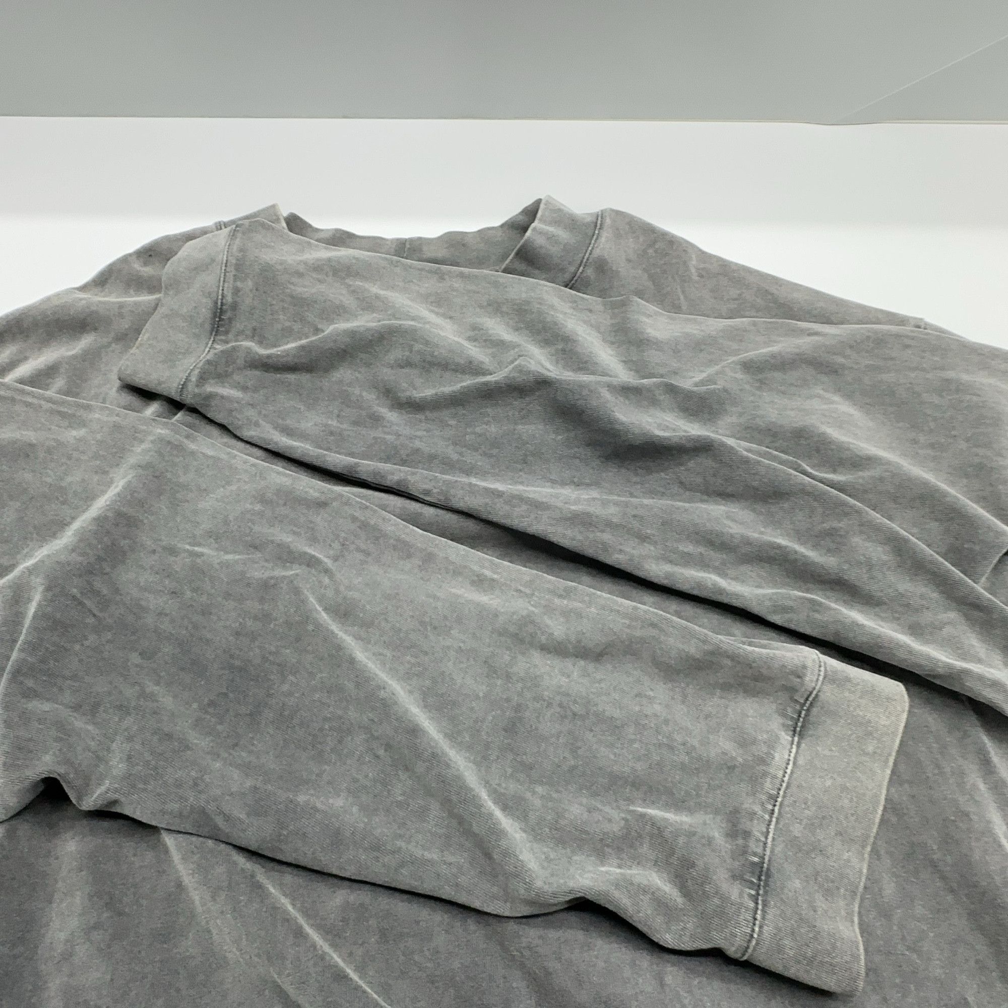 Acne Studios Acne Studios Faded Long Sleeve T-Shirt Size L Size US L / EU 52-54 / 3 - 9 Thumbnail