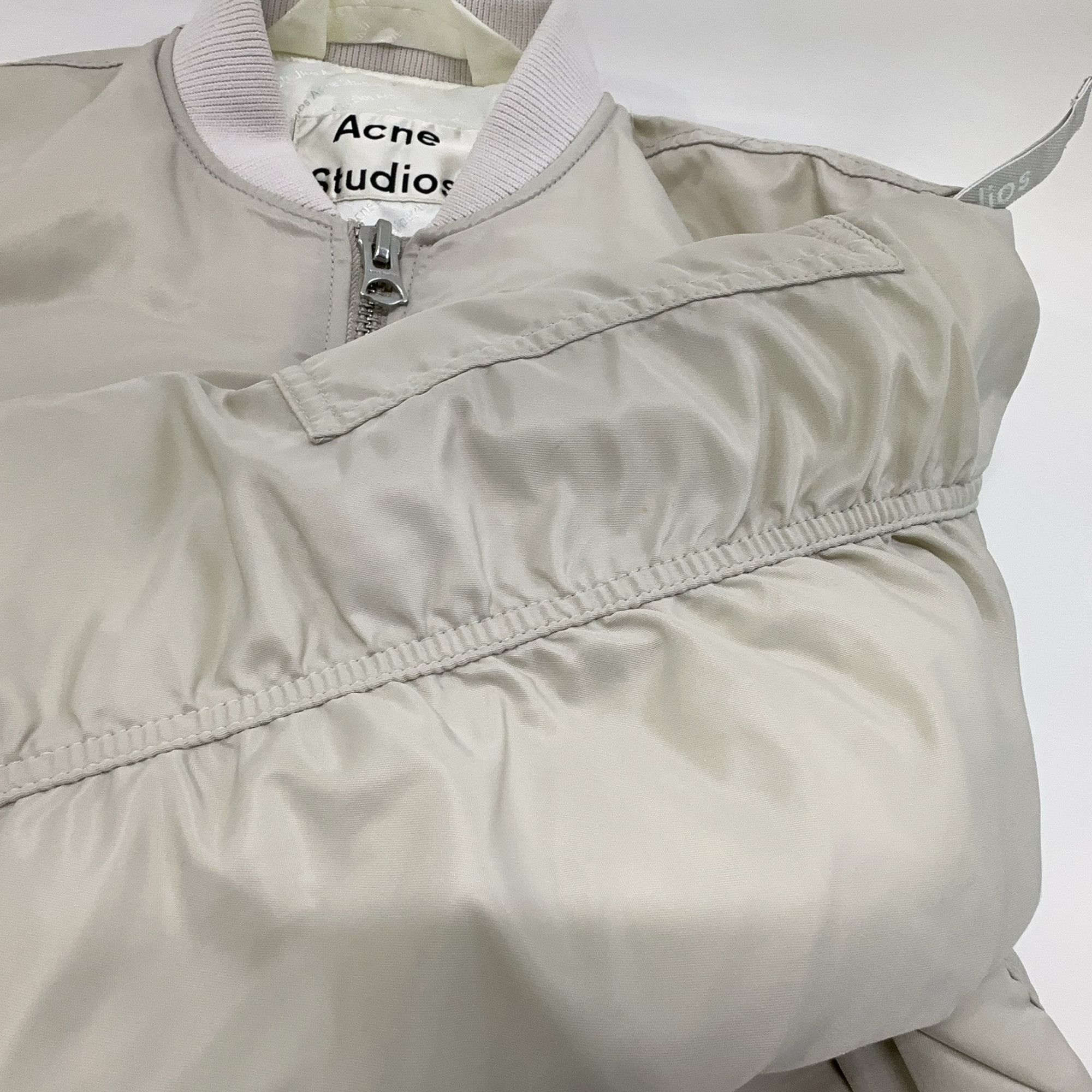 Acne Studios Acne Studios Beige Bomber Jacket Size S Size US S / EU 44-46 / 1 - 6 Thumbnail