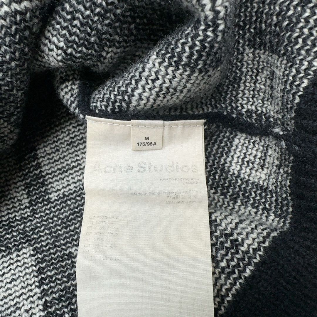 Acne Studios Acne Studios Face Pattern Knit Sweater Size M Size US M / EU 48-50 / 2 - 4 Thumbnail