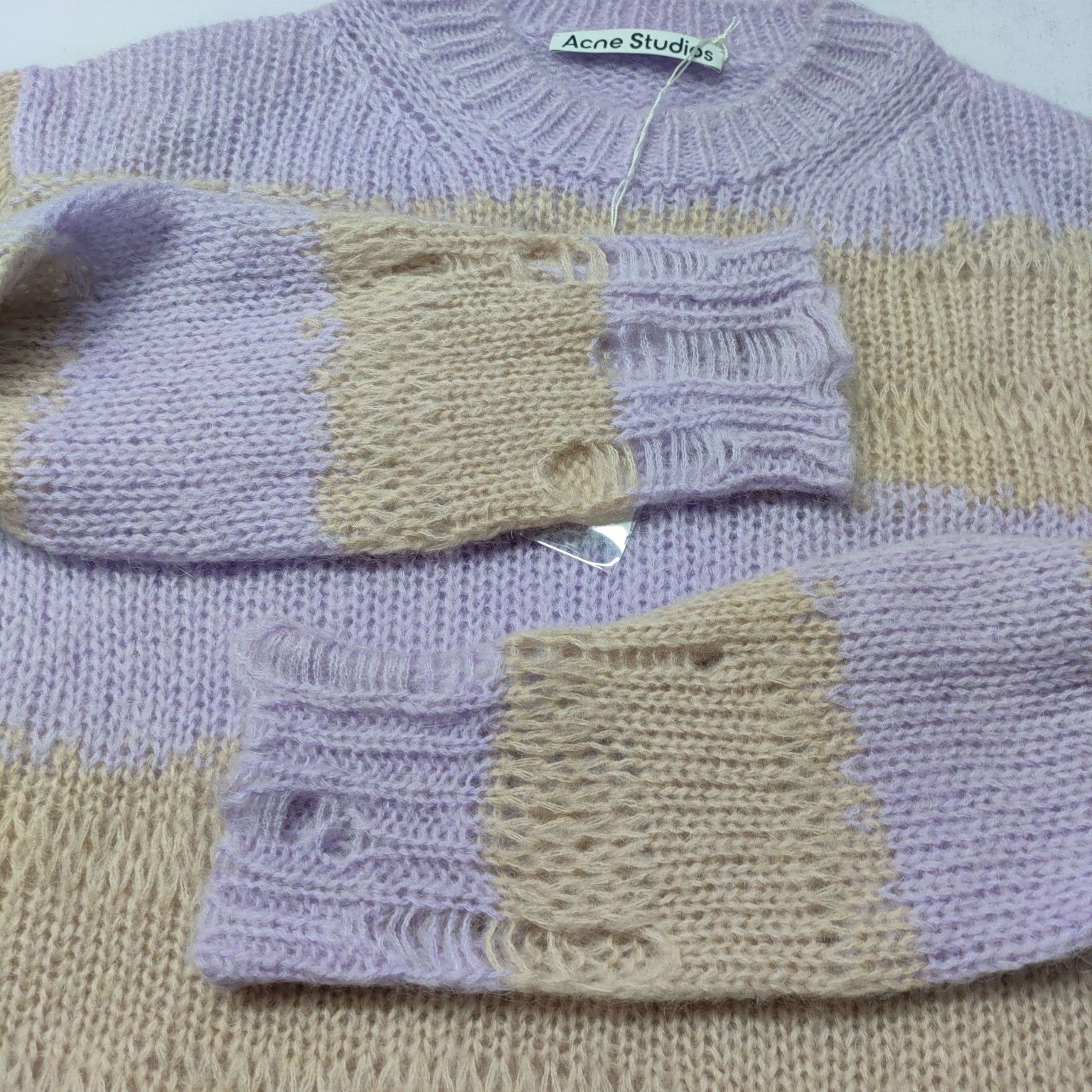 Acne Studios Acne Studios Striped Distressed Sweater XXS Size XXS / US 00 / IT 34 - 9 Thumbnail