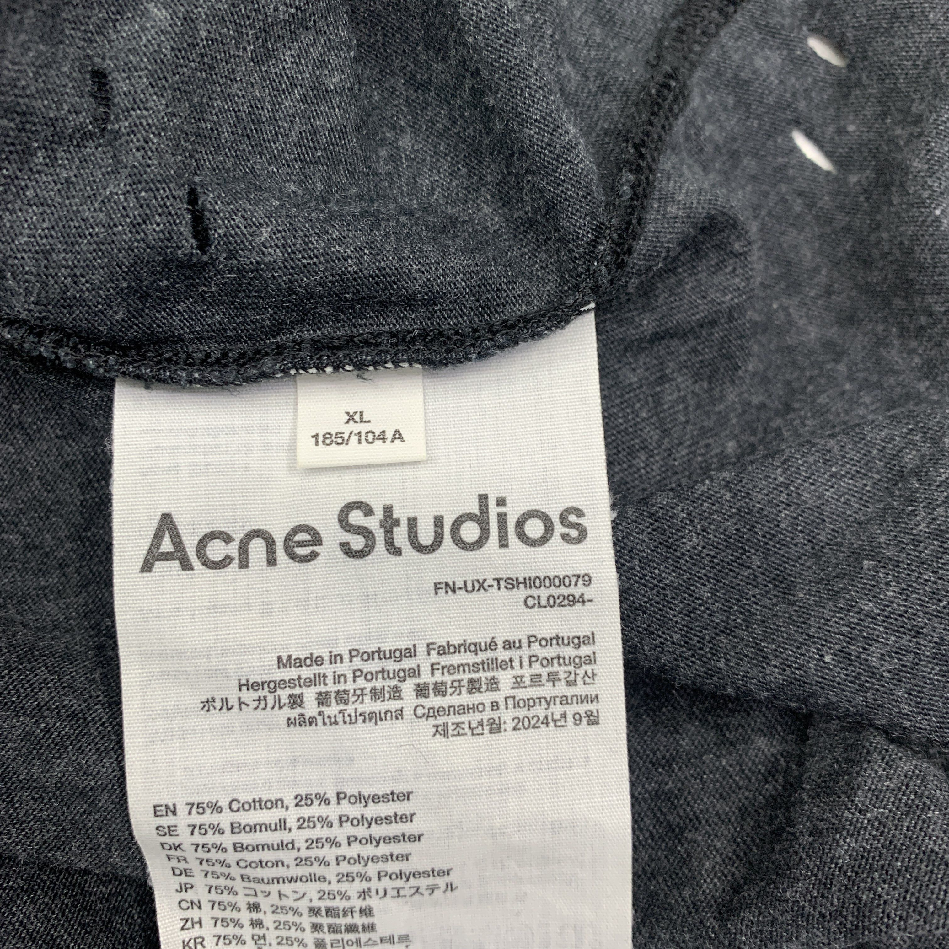 Acne Studios Acne Studios Distressed Circular Logo T-Shirt Size XL Size US XL / EU 56 / 4 - 2 Thumbnail