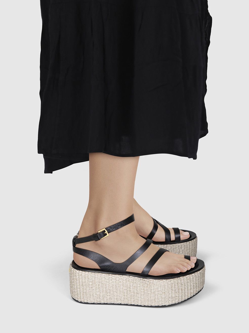 Max Mara Black Leather Platform Sandals Size US 7 / IT 37 - 2 Thumbnail