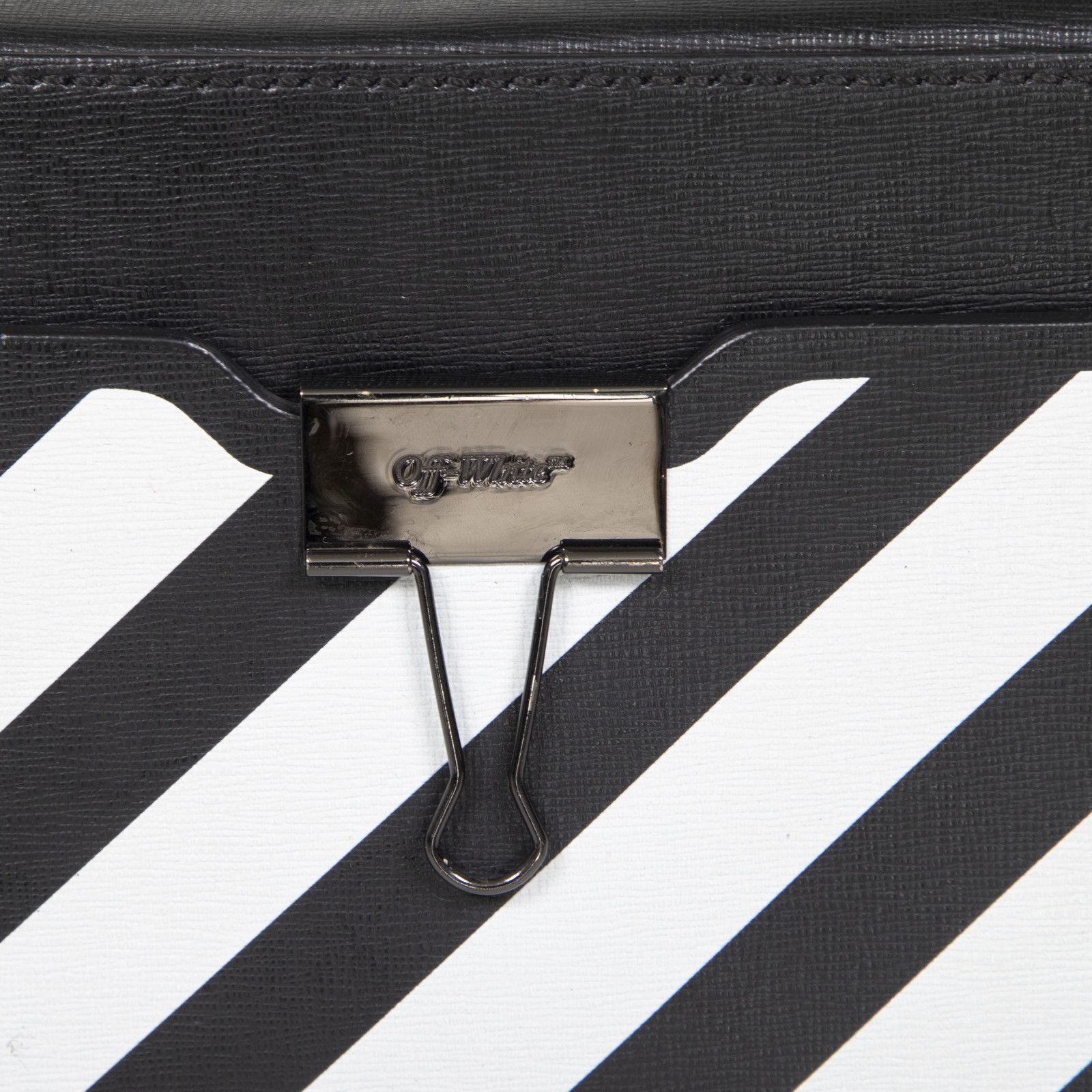 Off-White Diagonal Stripe Binder Clip Camera Bag Size ONE SIZE - 7 Thumbnail