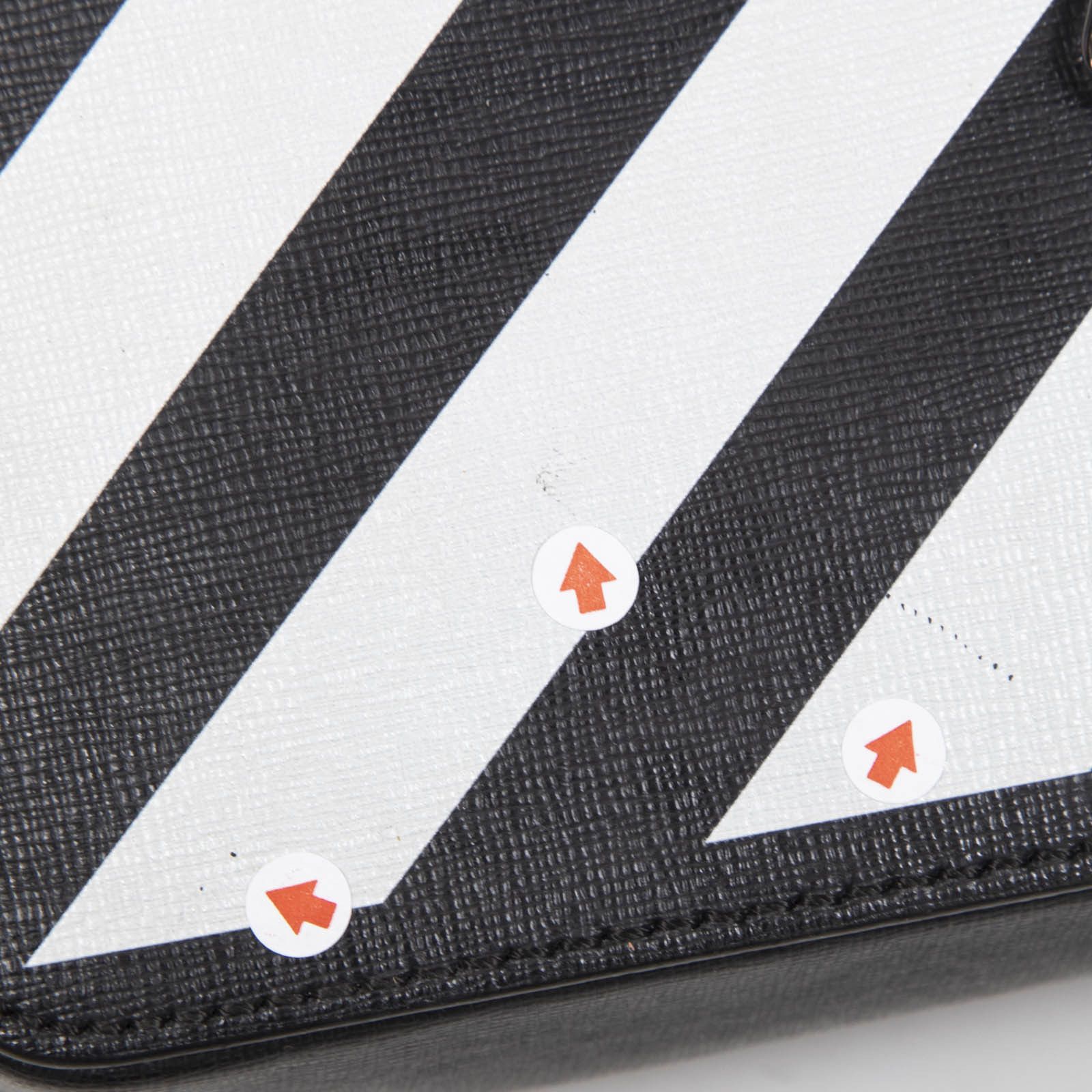 Off-White Diagonal Stripe Binder Clip Camera Bag Size ONE SIZE - 10 Thumbnail